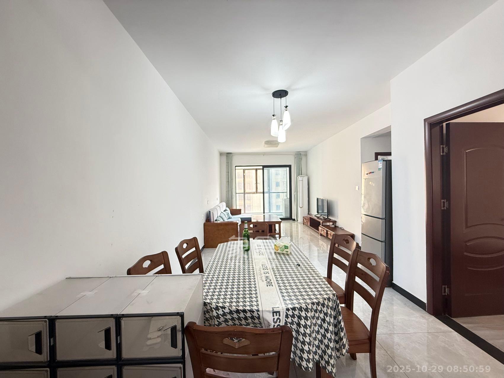 君合天玺  3室2厅1卫    3500.0元/月 君合天玺  3室2厅1卫    3500.0元/月室内图