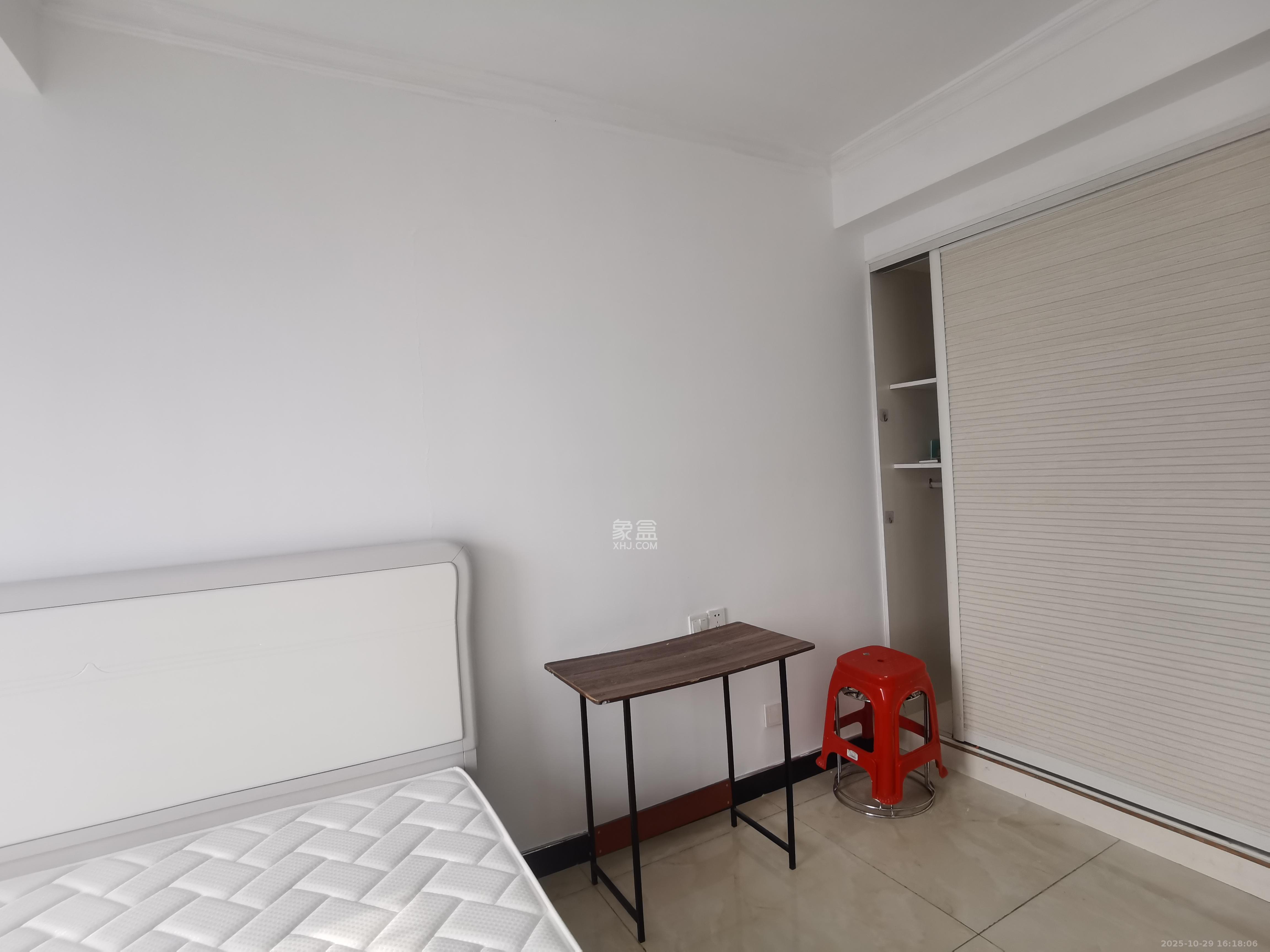 少帅府  2室1厅1卫    2500.0元/月户型图