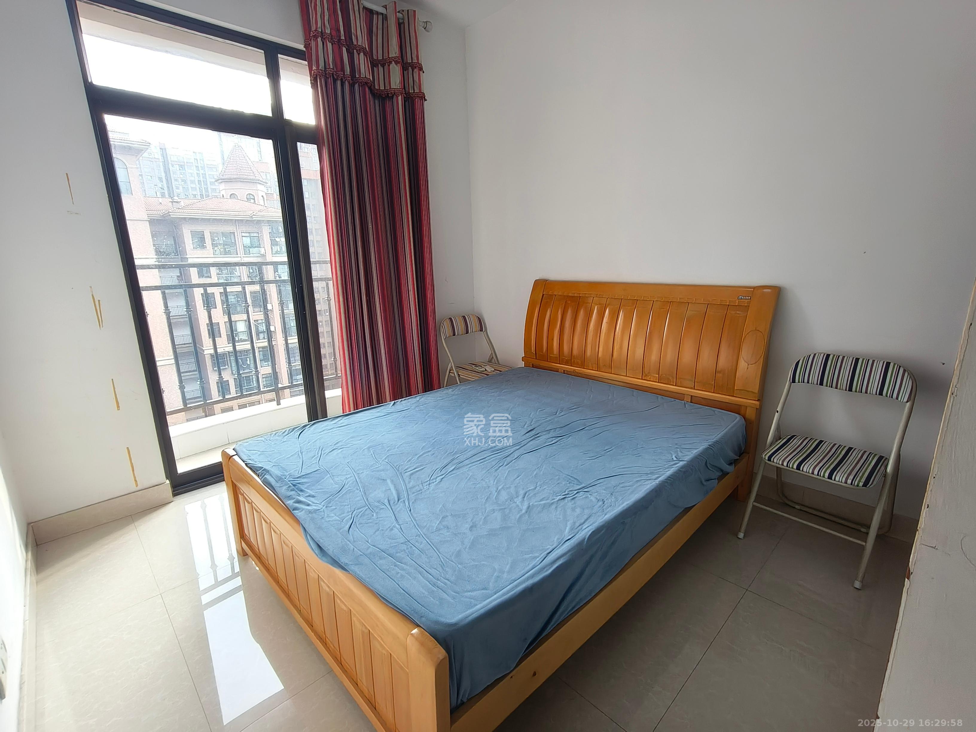 康桥长郡  2室2厅1卫    1600.0元/月室内图