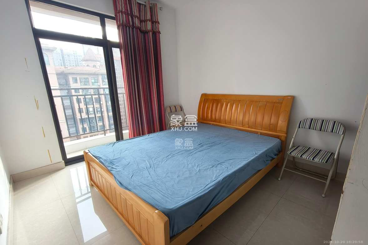 康桥长郡  2室2厅1卫    1600.0元/月 康桥长郡  2室2厅1卫    1600.0元/月室内图