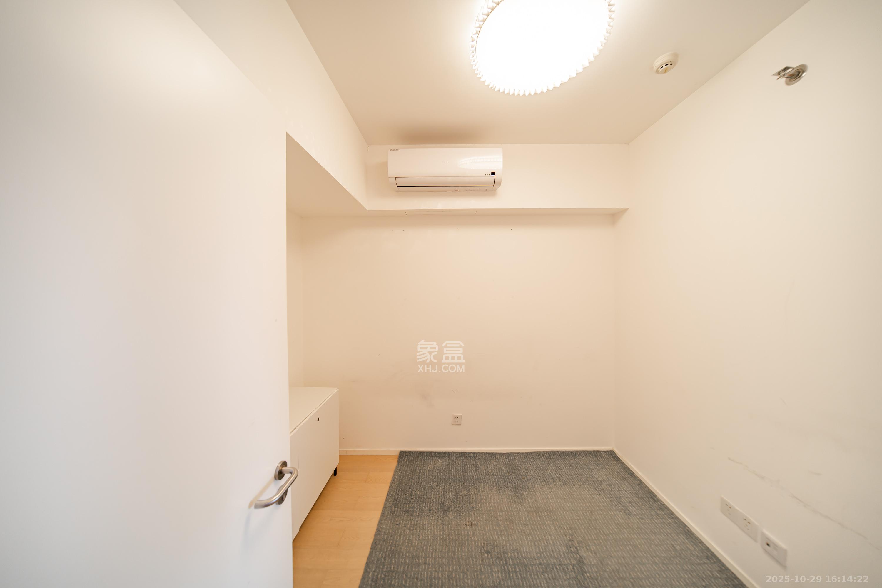 荟聚之光  2室1厅1卫    65.0万 荟聚之光  2室1厅1卫    65.0万卧室