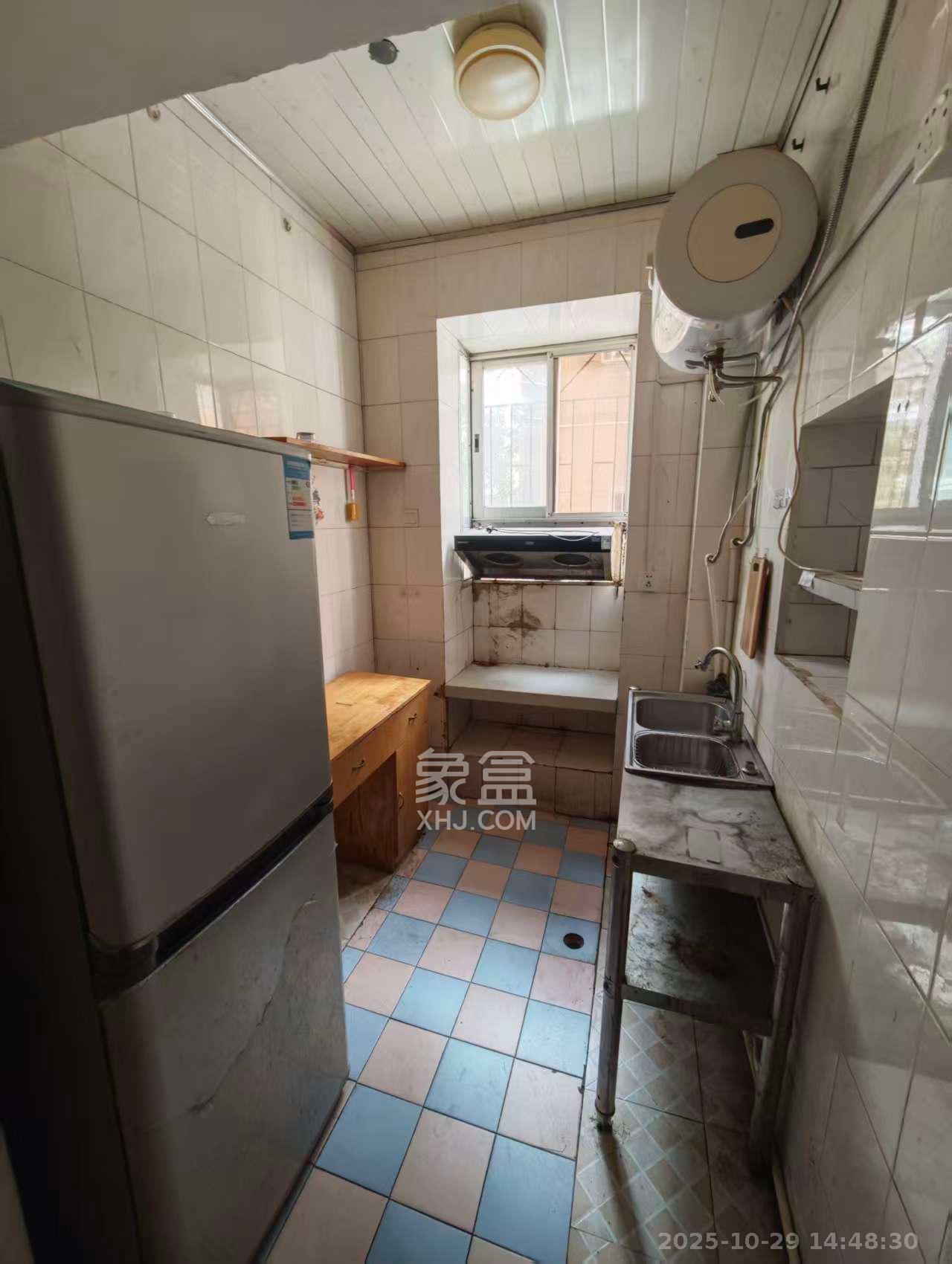 局关祠、东梧桐巷散盘  3室1厅1卫    2300.0元/月室内图