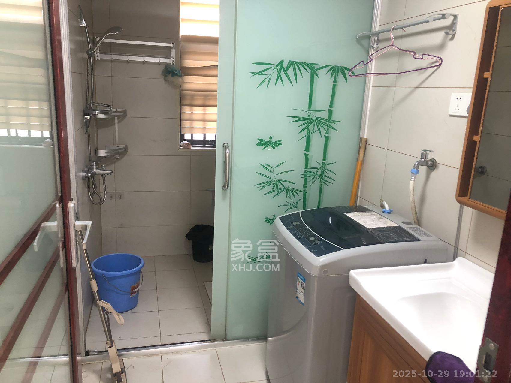 阳光城尚东湾青云苑  3室2厅1卫    2600.0元/月室内图