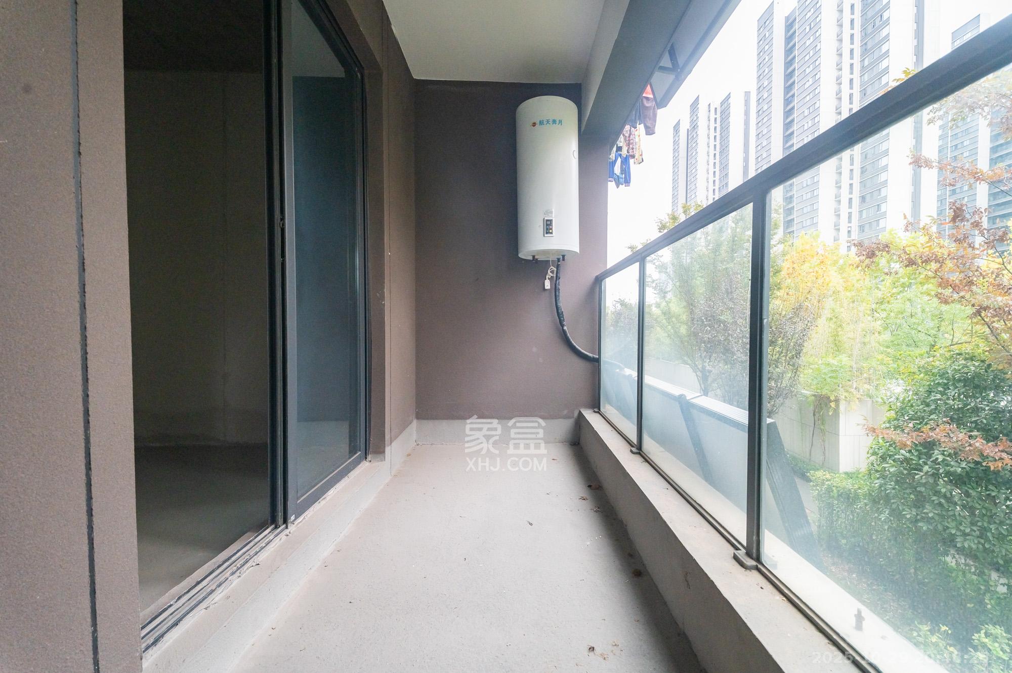 五矿万境松雅  5室2厅3卫    228.0万其他