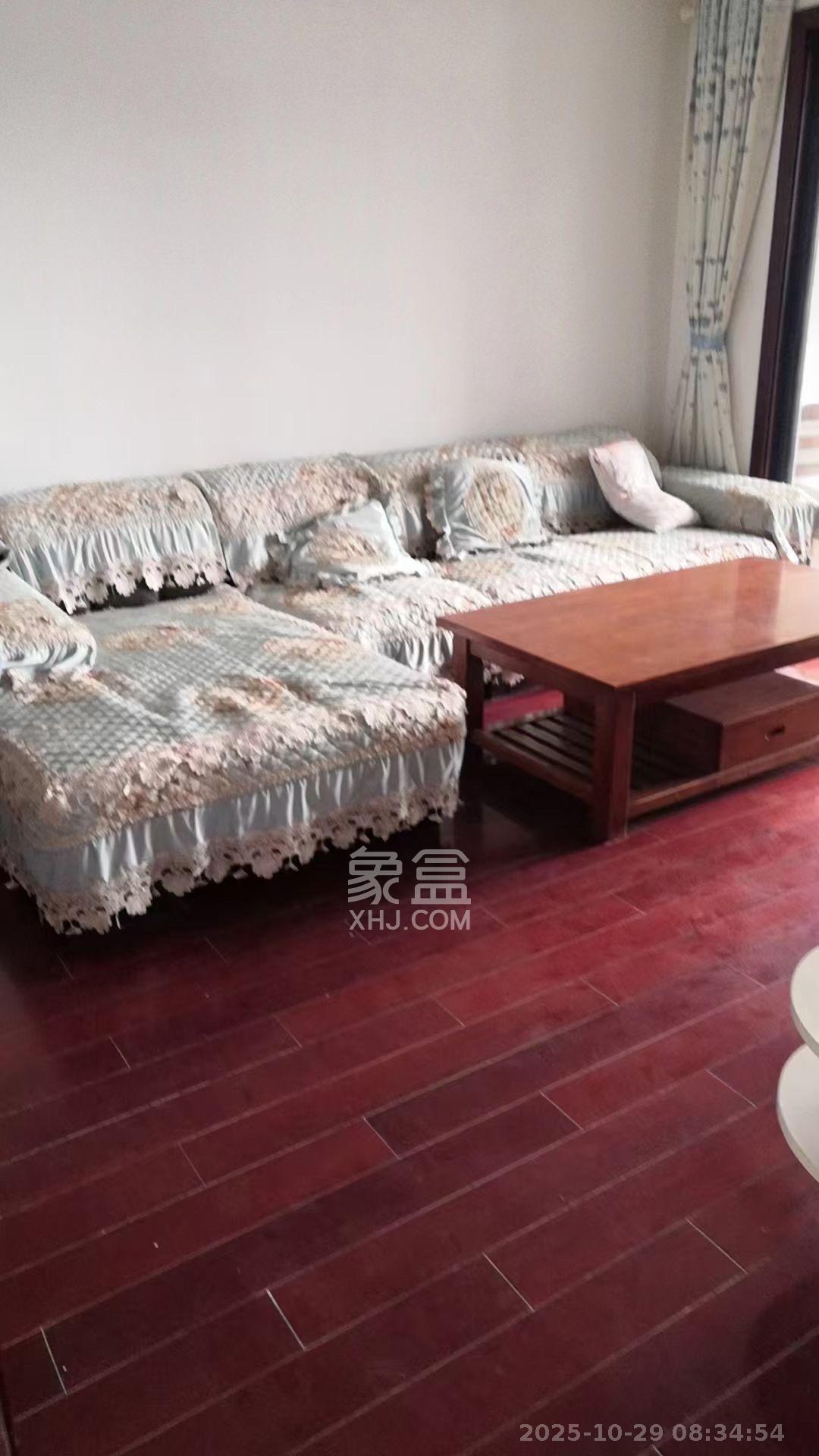 天元涉外桃园  2室2厅1卫    2200.0元/月