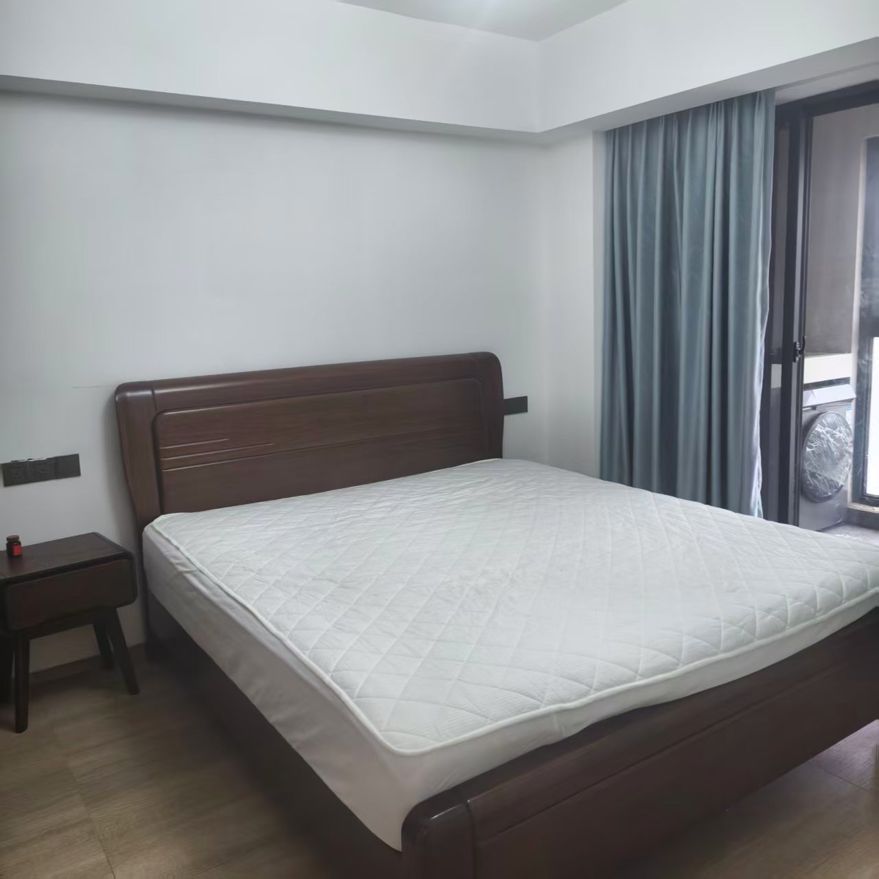 美舍公馆  2室2厅1卫    2600.0元/月室内图