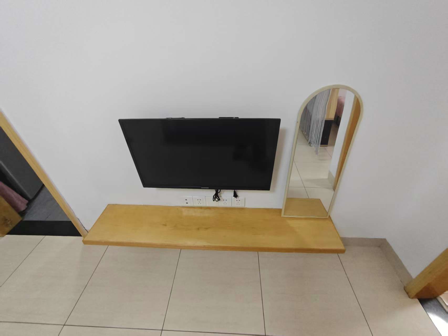 尚书房  2室1厅1卫    1700.0元/月室内图