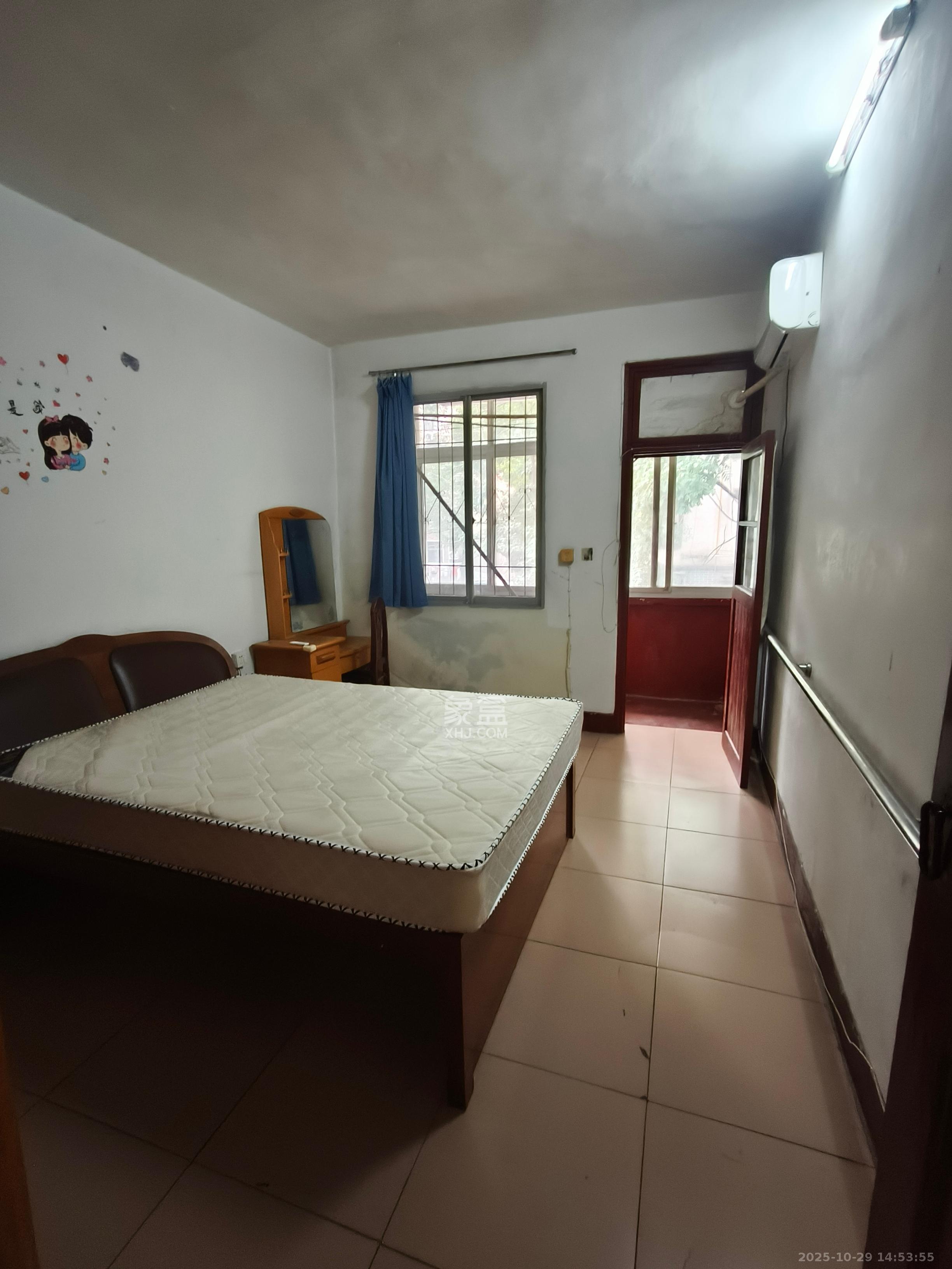 人民新村 2室1厅1卫 1500.0元/月 人民新村 2室1厅1卫 1500.0元/月室内图