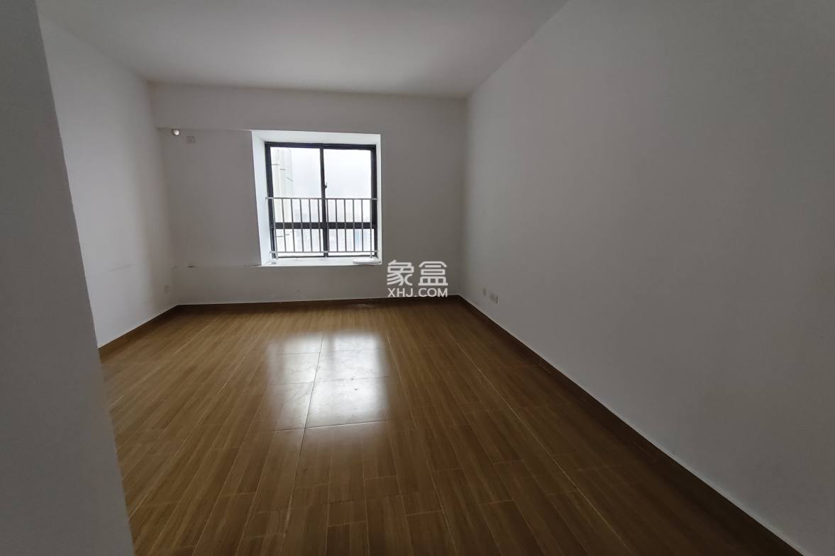 道客和悦嘉园 5室2厅1卫 3000.0元/月 道客和悦嘉园 5室2厅1卫 3000.0元/月室内图