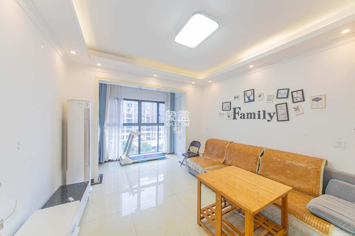 夏威夷碧水春城(碧桂园城市花园) 3室2厅1卫 2300.0元/月 夏威夷碧水春城(碧桂园城市花园) 3室2厅1卫 2300.0元/月室内图