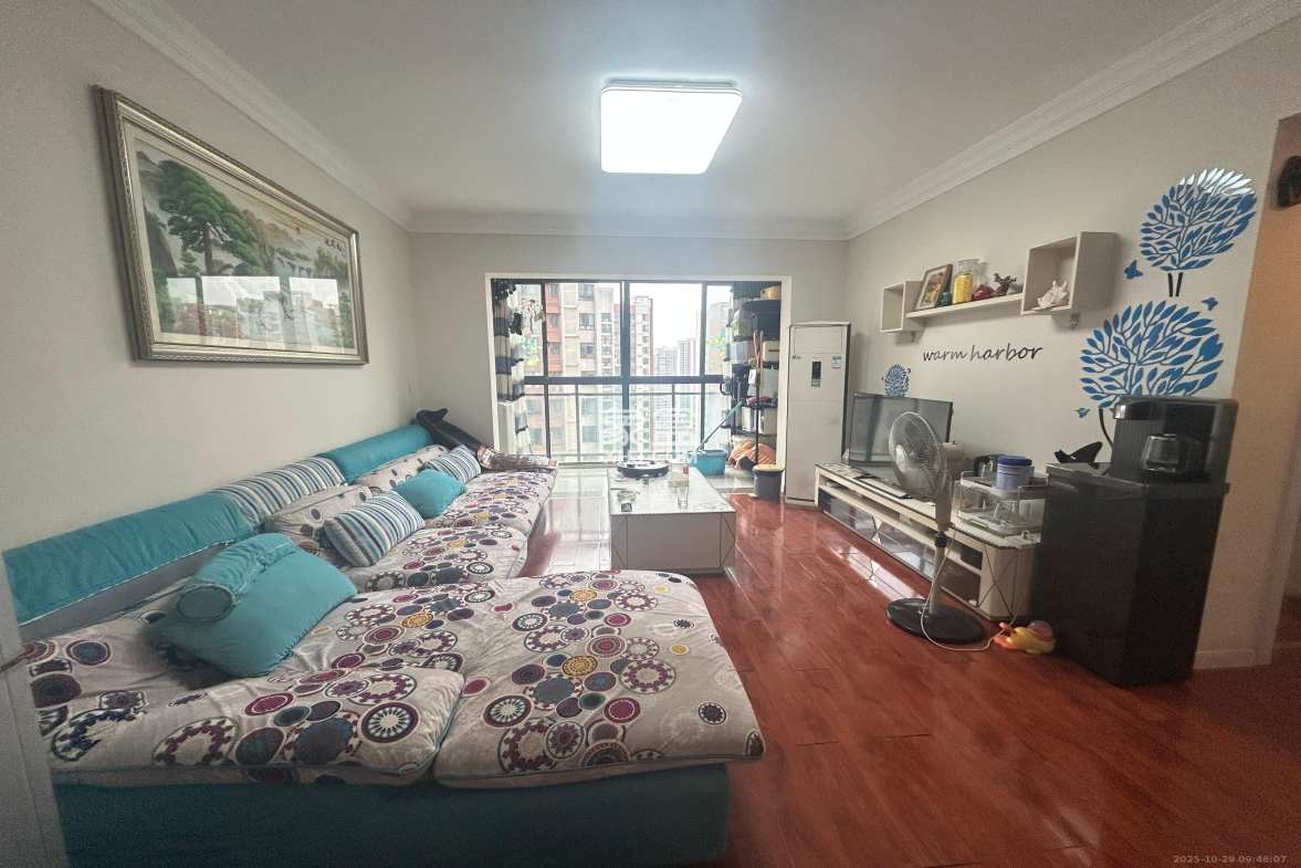 盛地尊域 3室2厅1卫 2000.0元/月 盛地尊域 3室2厅1卫 2000.0元/月室内图