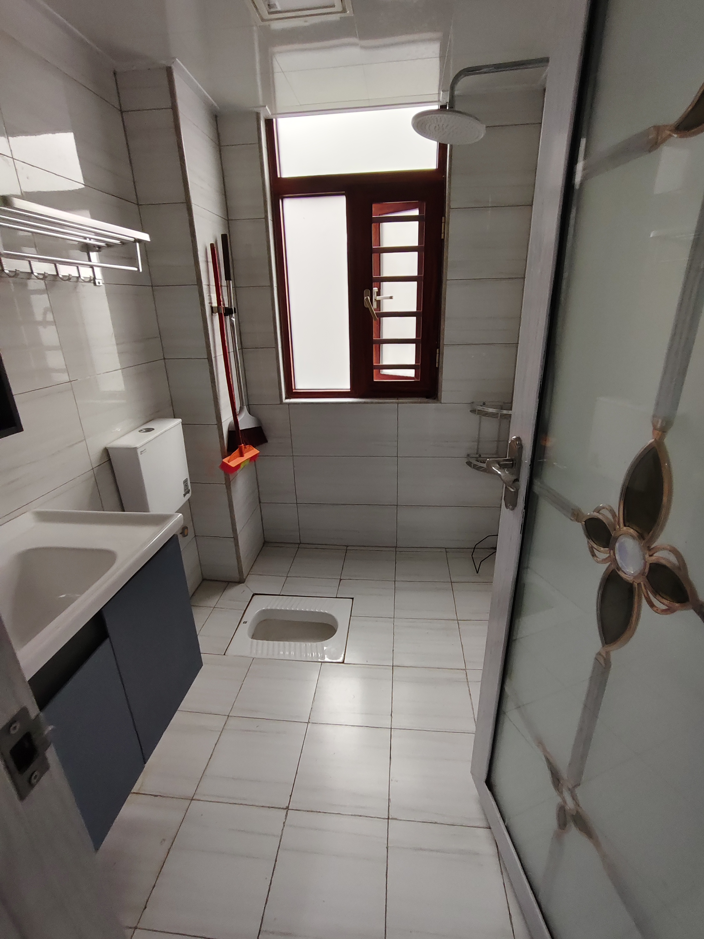 百弘学府城 3室2厅2卫 1680.0元/月 百弘学府城 3室2厅2卫 1680.0元/月室内图