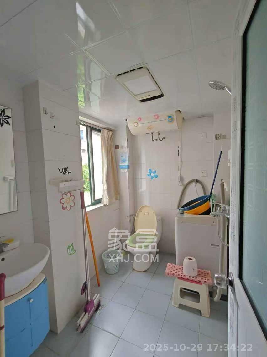 湘江银座  1室0厅0卫    1700.0元/月室内图