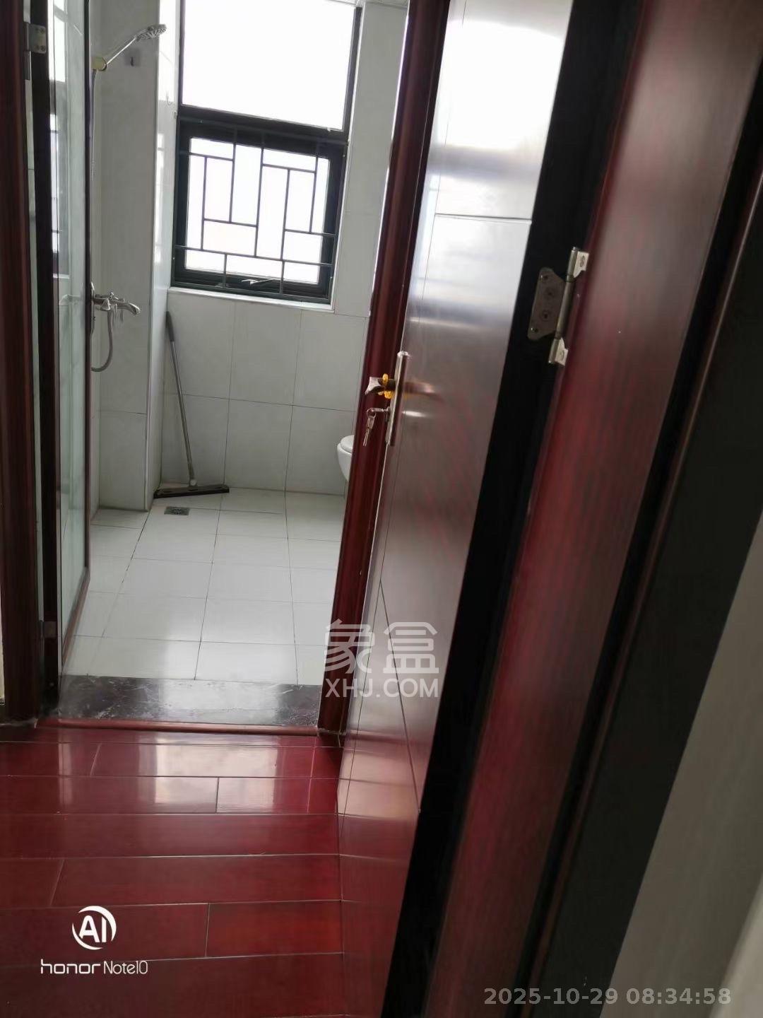 天元涉外桃园 2室2厅1卫 2200.0元/月 天元涉外桃园 2室2厅1卫 2200.0元/月室内图