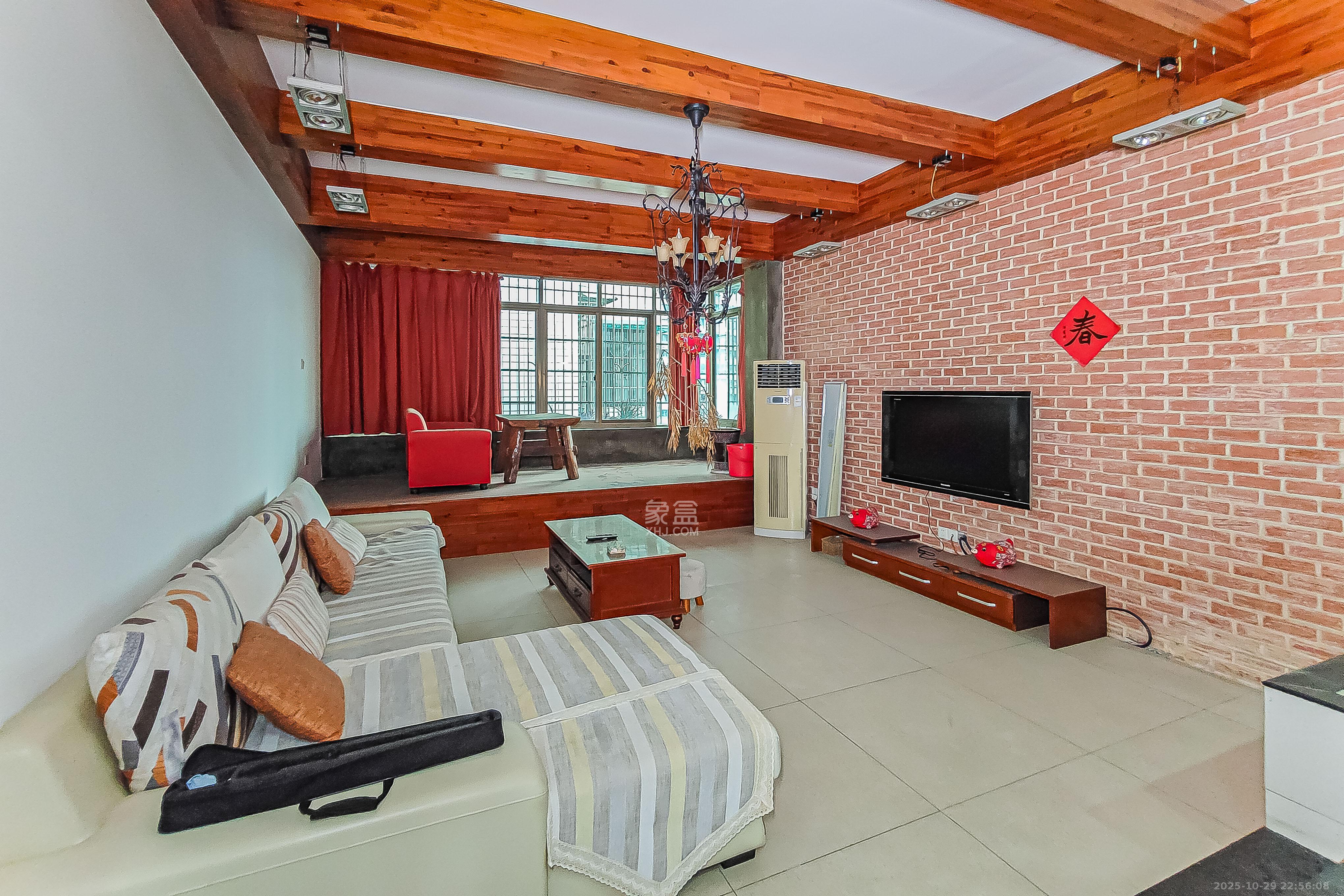 宏轩花苑  3室2厅2卫    74.8万 宏轩花苑  3室2厅2卫    74.8万