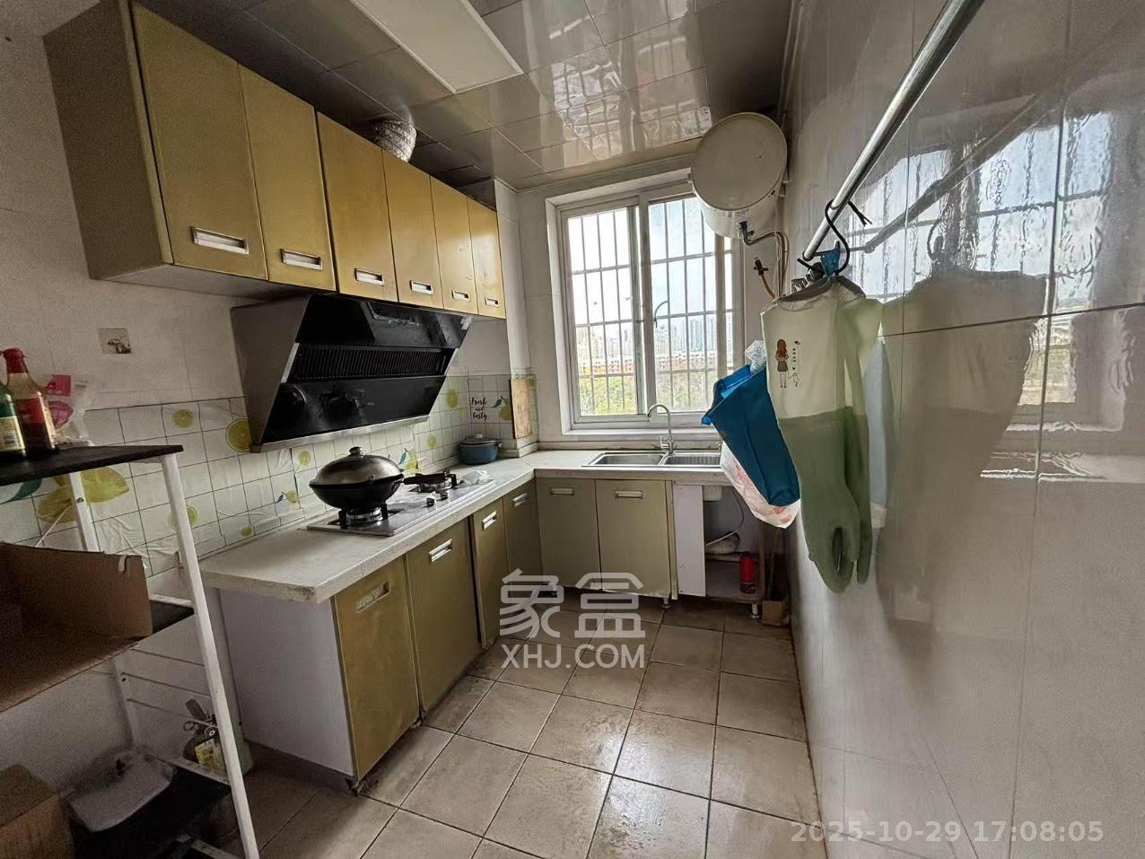 枫华府第  2室2厅1卫    1300.0元/月室内图