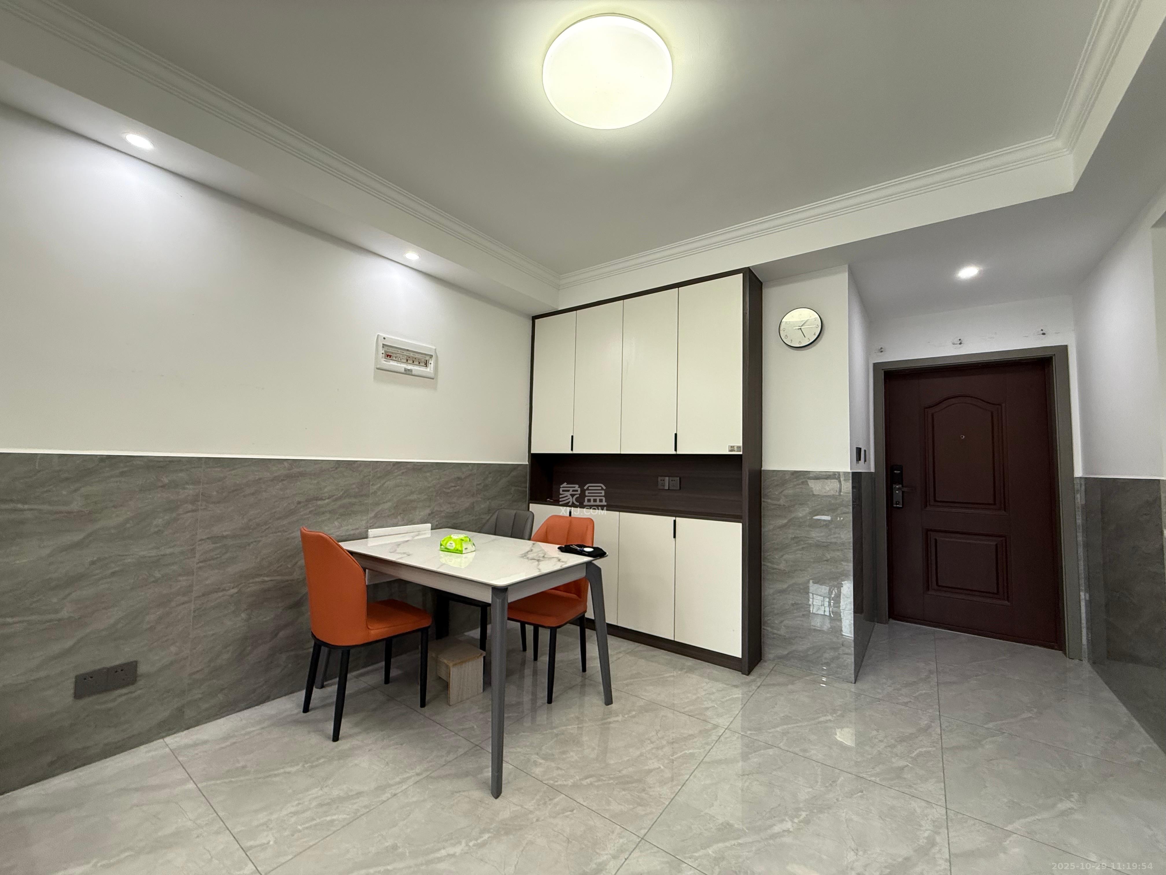 东合新苑 2室1厅1卫 2200.0元/月 东合新苑 2室1厅1卫 2200.0元/月室内图