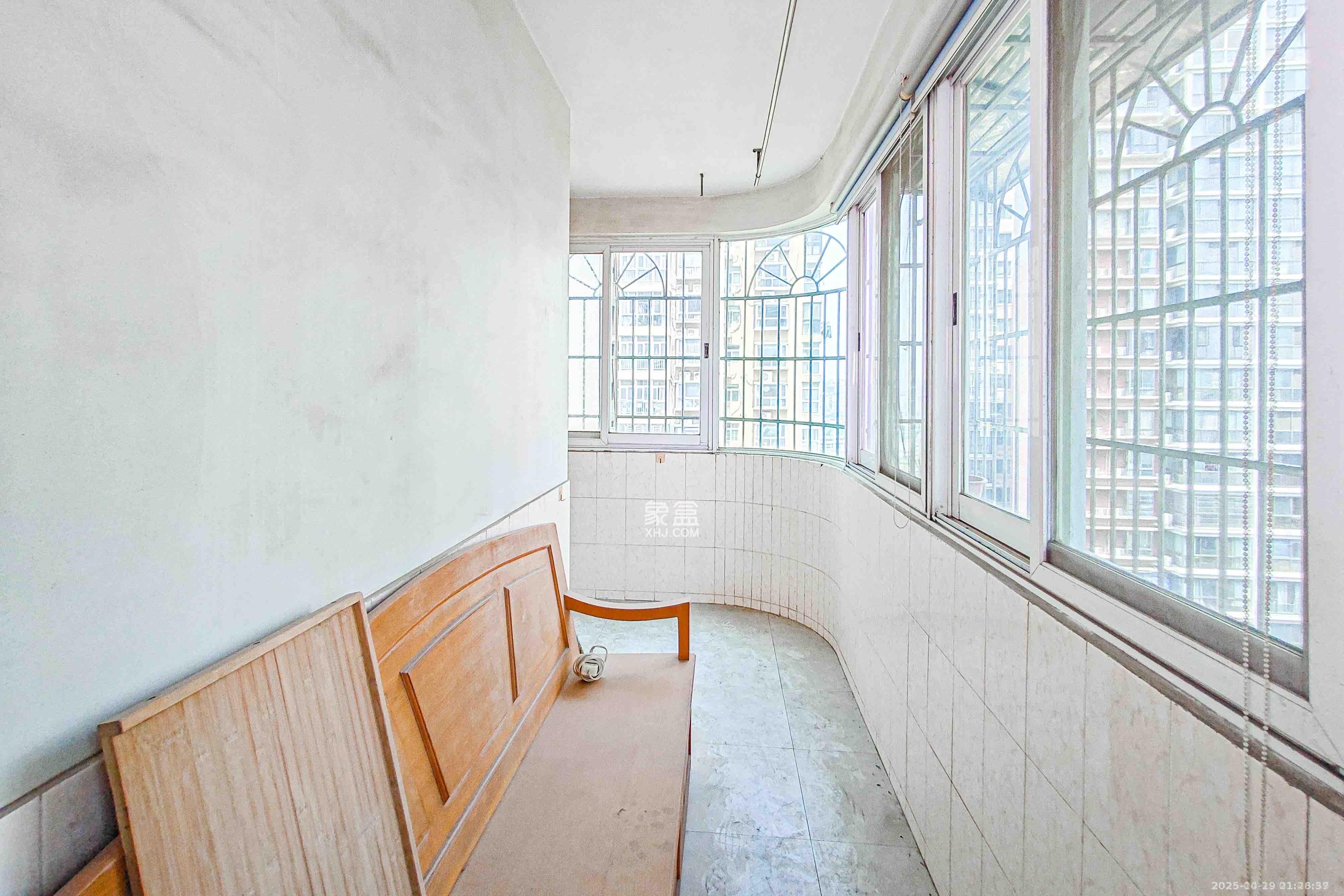 电信308  2室2厅1卫    2600.0元/月室内图