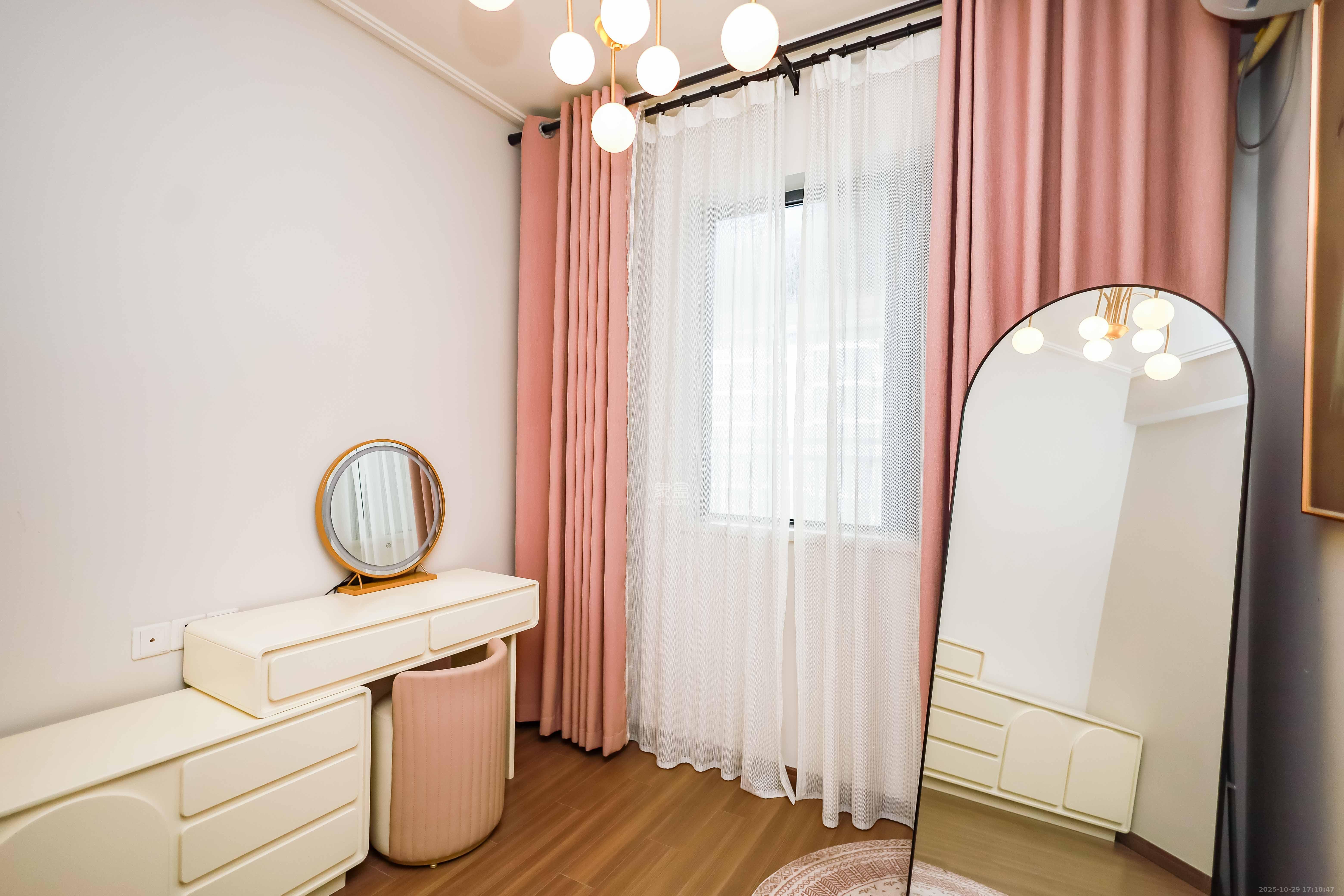 保利恒伟时光印象 4室2厅2卫 115.0万 保利恒伟时光印象 4室2厅2卫 115.0万卧室