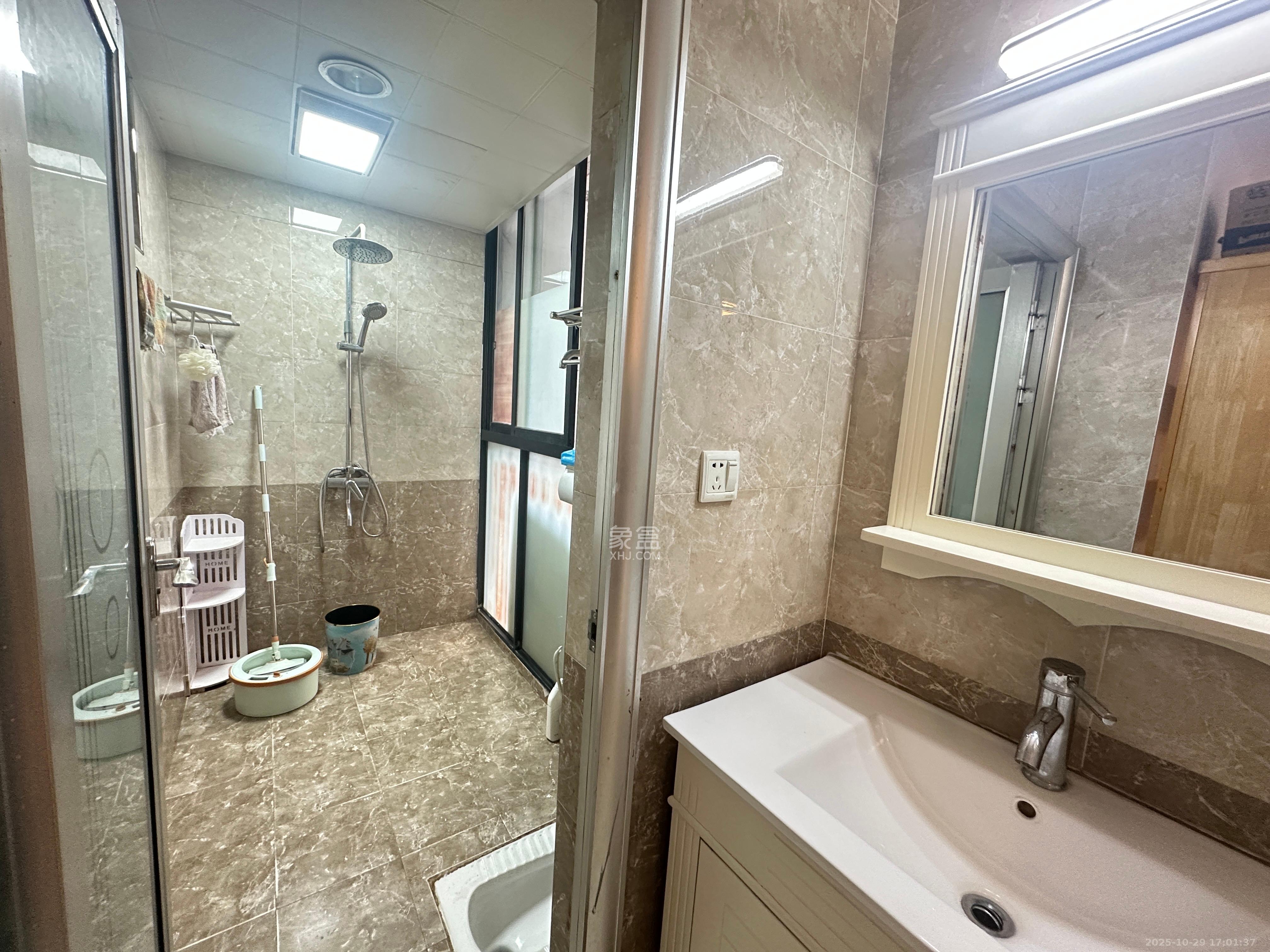 鹏基诺亚山林 2室1厅1卫 1780.0元/月 鹏基诺亚山林 2室1厅1卫 1780.0元/月室内图