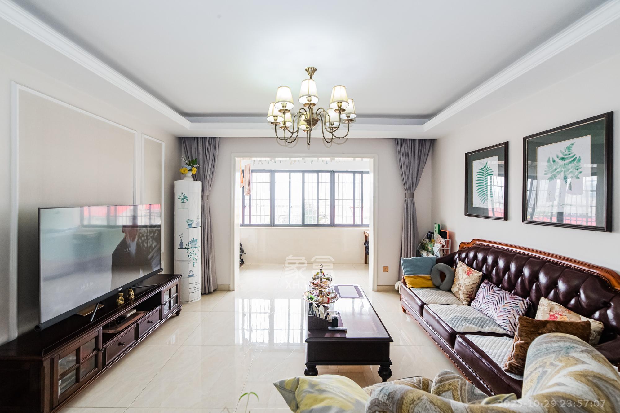 水岸兰庭  3室2厅1卫    108.0万