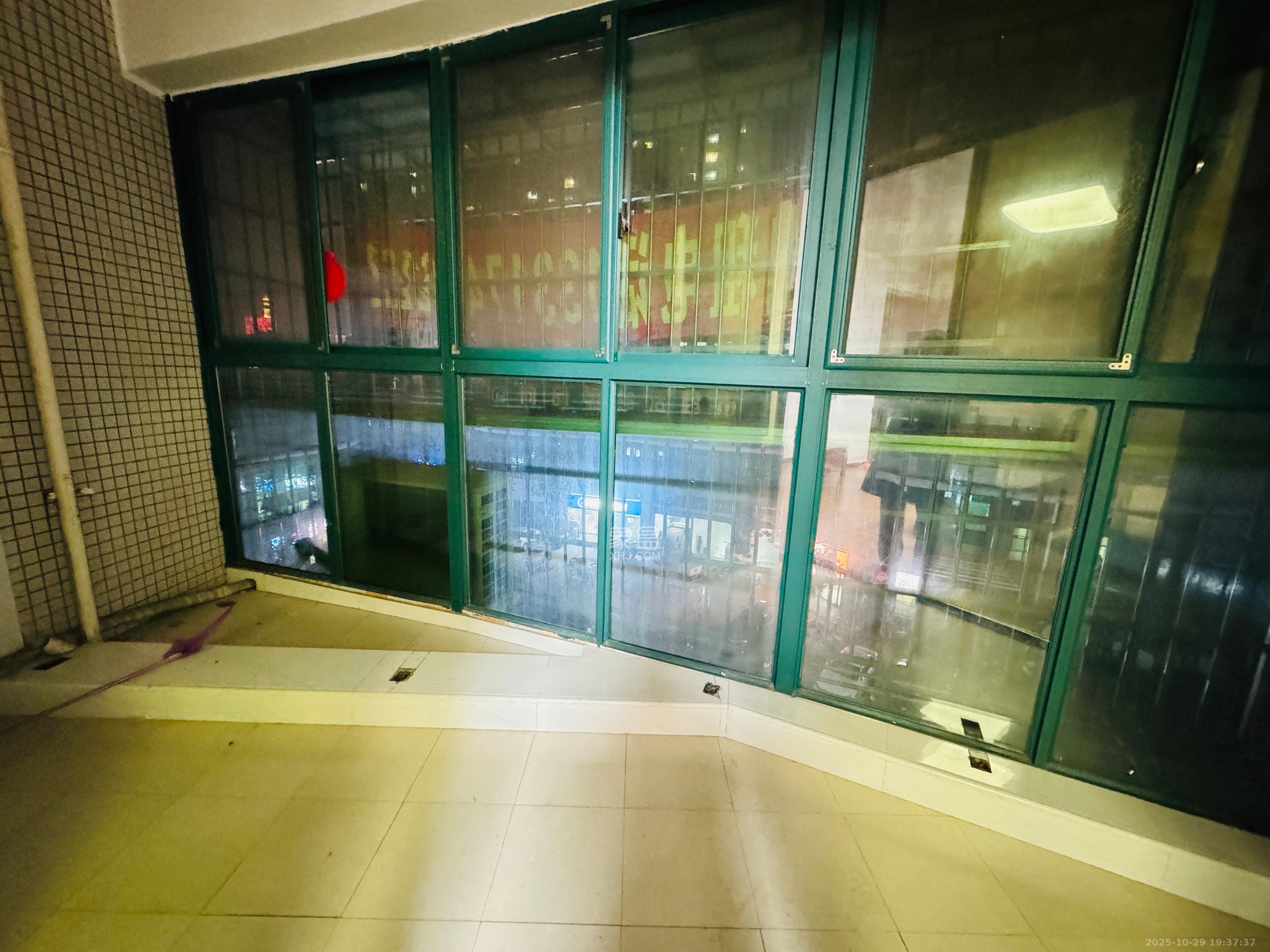 湖韵佳苑  3室2厅2卫    3800.0元/月 湖韵佳苑  3室2厅2卫    3800.0元/月室内图