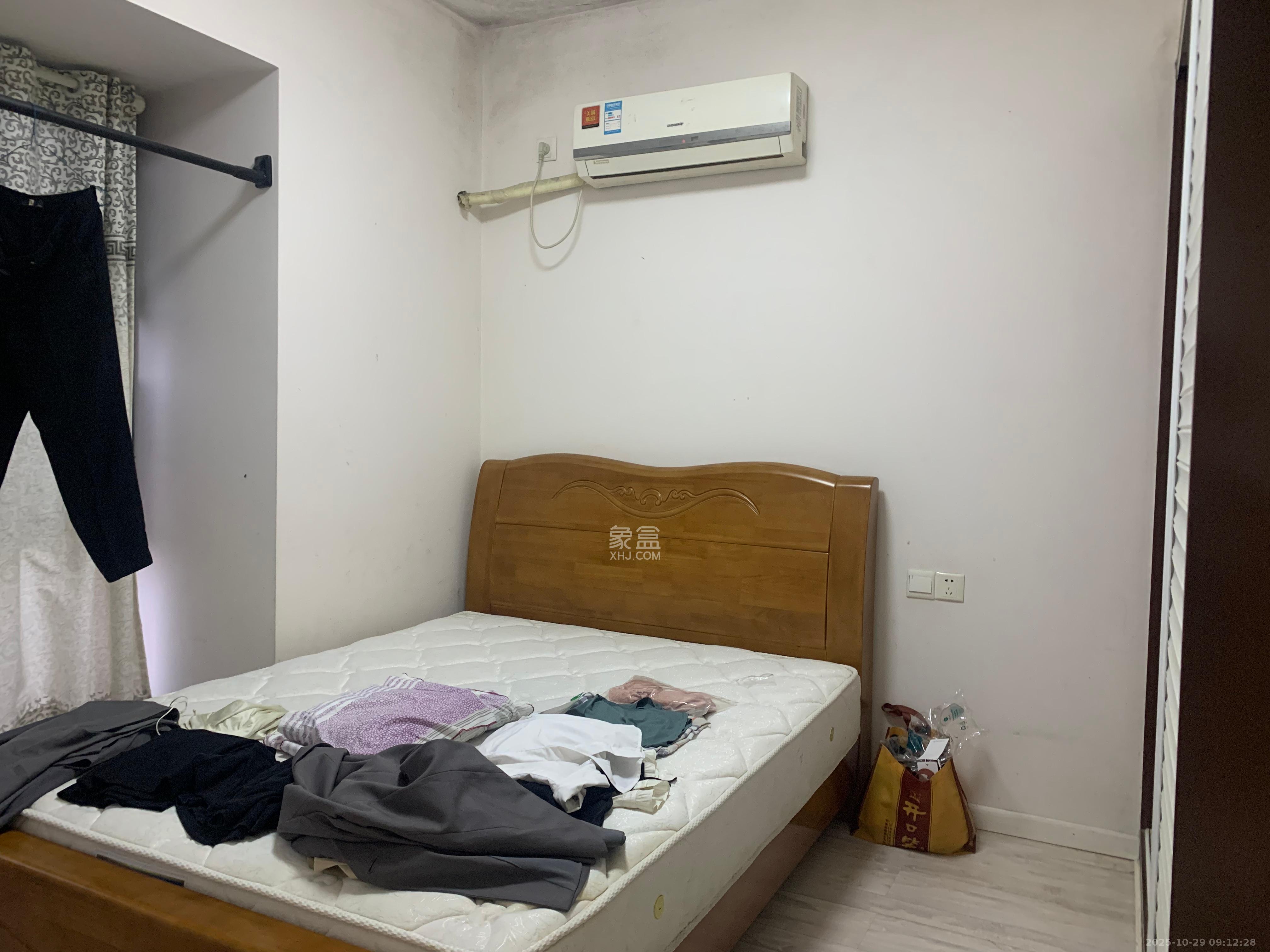 中建芙蓉工社  2室1厅1卫    1500.0元/月 中建芙蓉工社  2室1厅1卫    1500.0元/月室内图