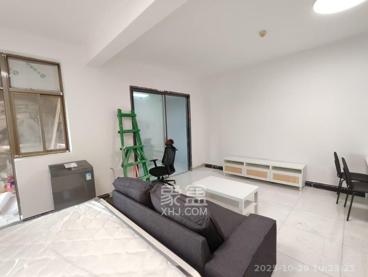 芙蓉同发  1室1厅1卫    2000.0元/月室内图