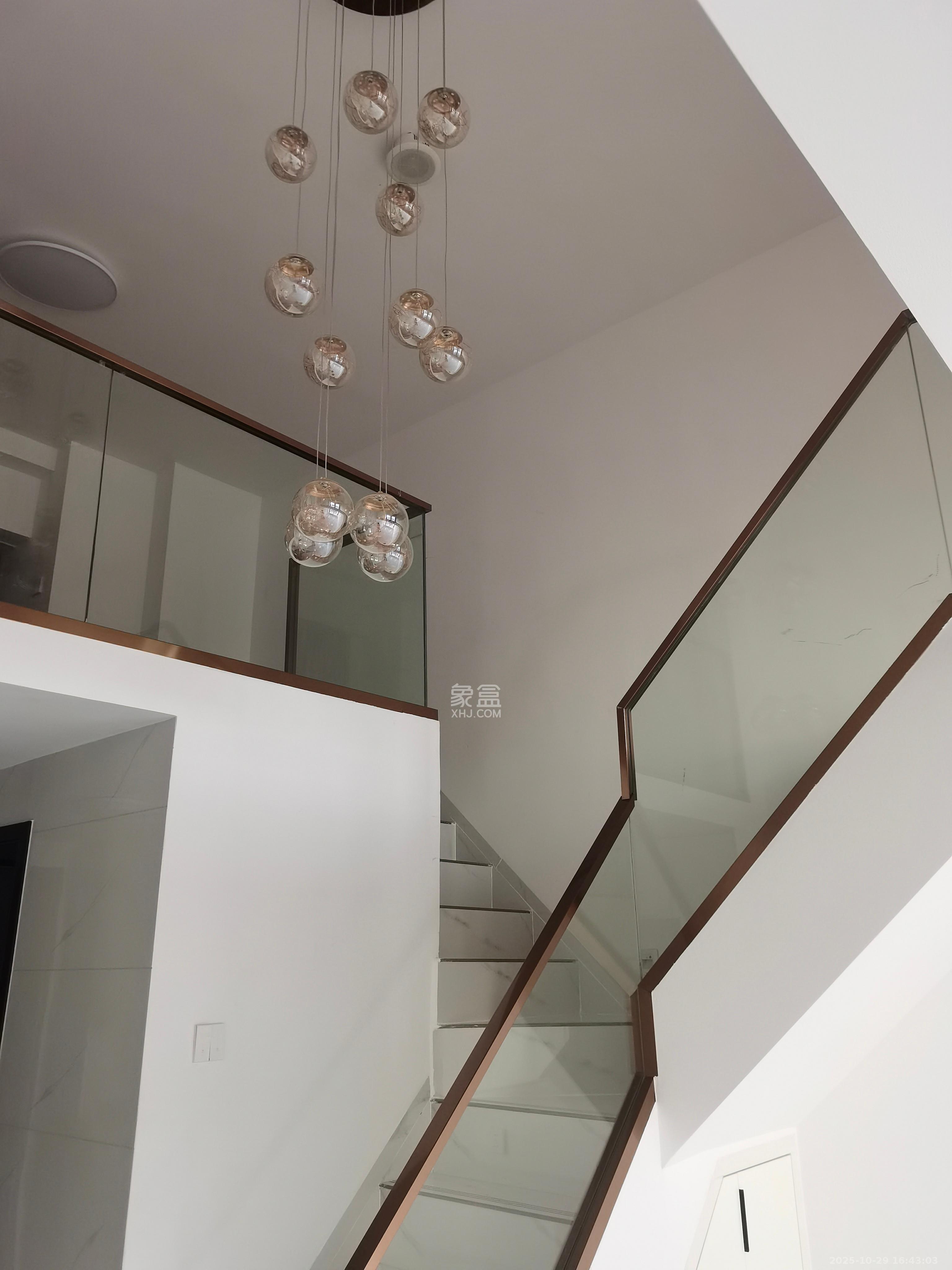 润和国际广场 2室1厅1卫 2900.0元/月 润和国际广场 2室1厅1卫 2900.0元/月室内图