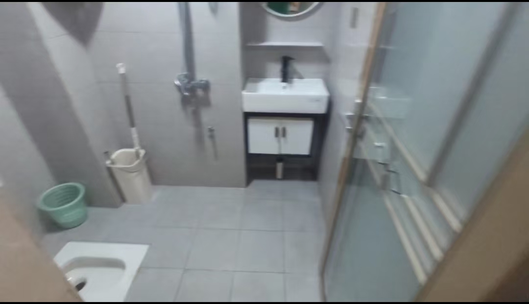 金钟大雁城  1室1厅1卫    1500.0元/月 金钟大雁城  1室1厅1卫    1500.0元/月室内图