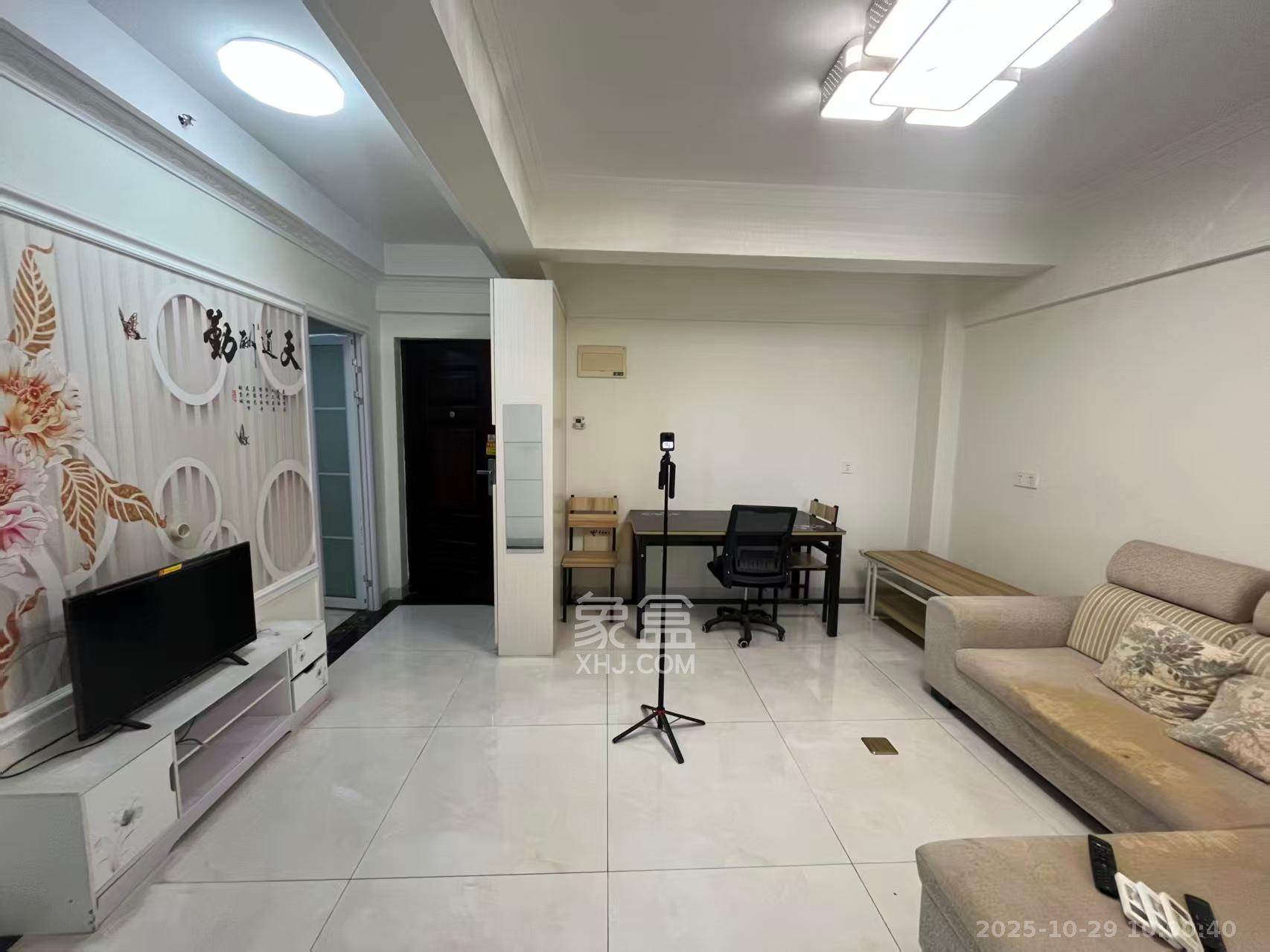 中建芙蓉嘉苑  2室1厅1卫    1600.0元/月