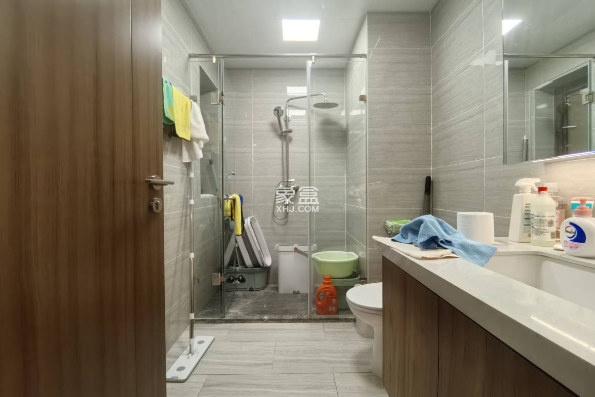 海航豪庭南苑  3室2厅2卫    4200.0元/月 海航豪庭南苑  3室2厅2卫    4200.0元/月室内图