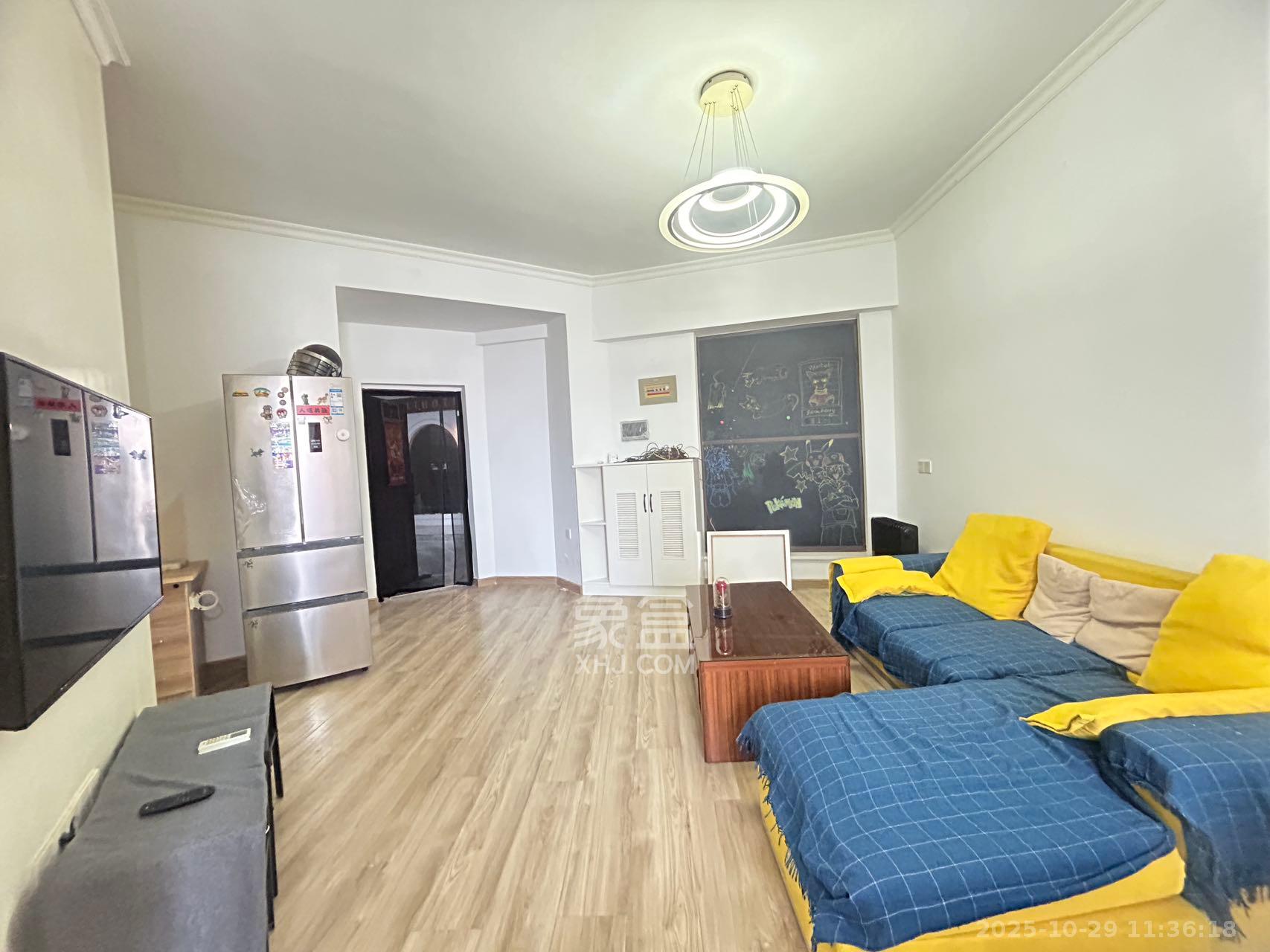 大地金墅  1室1厅1卫    2300.0元/月 大地金墅  1室1厅1卫    2300.0元/月