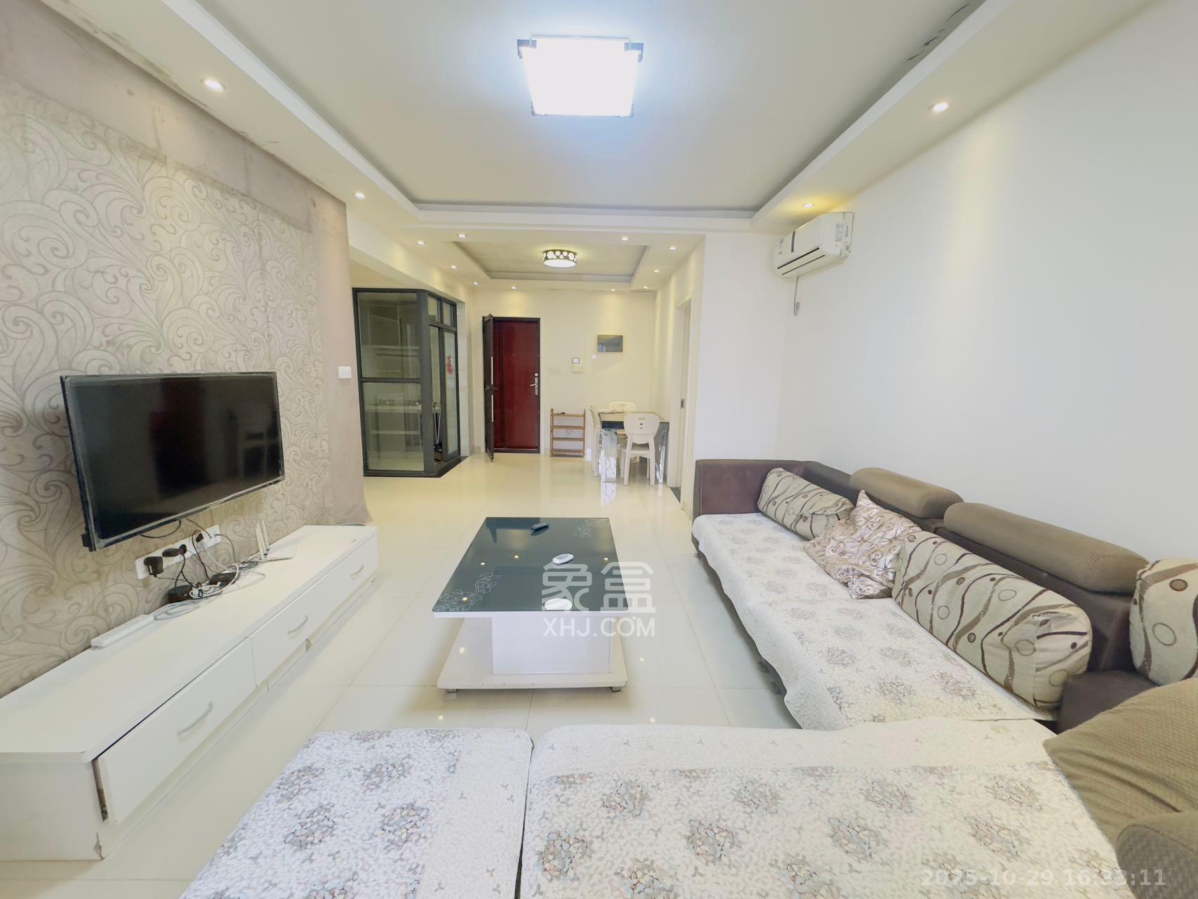 保利麓谷林语C区  1室0厅0卫    2200.0元/月室内图