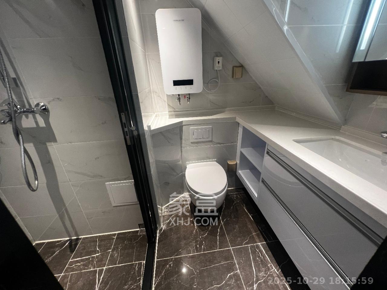 正荣梅溪紫阙台  2室2厅1卫    2500.0元/月室内图