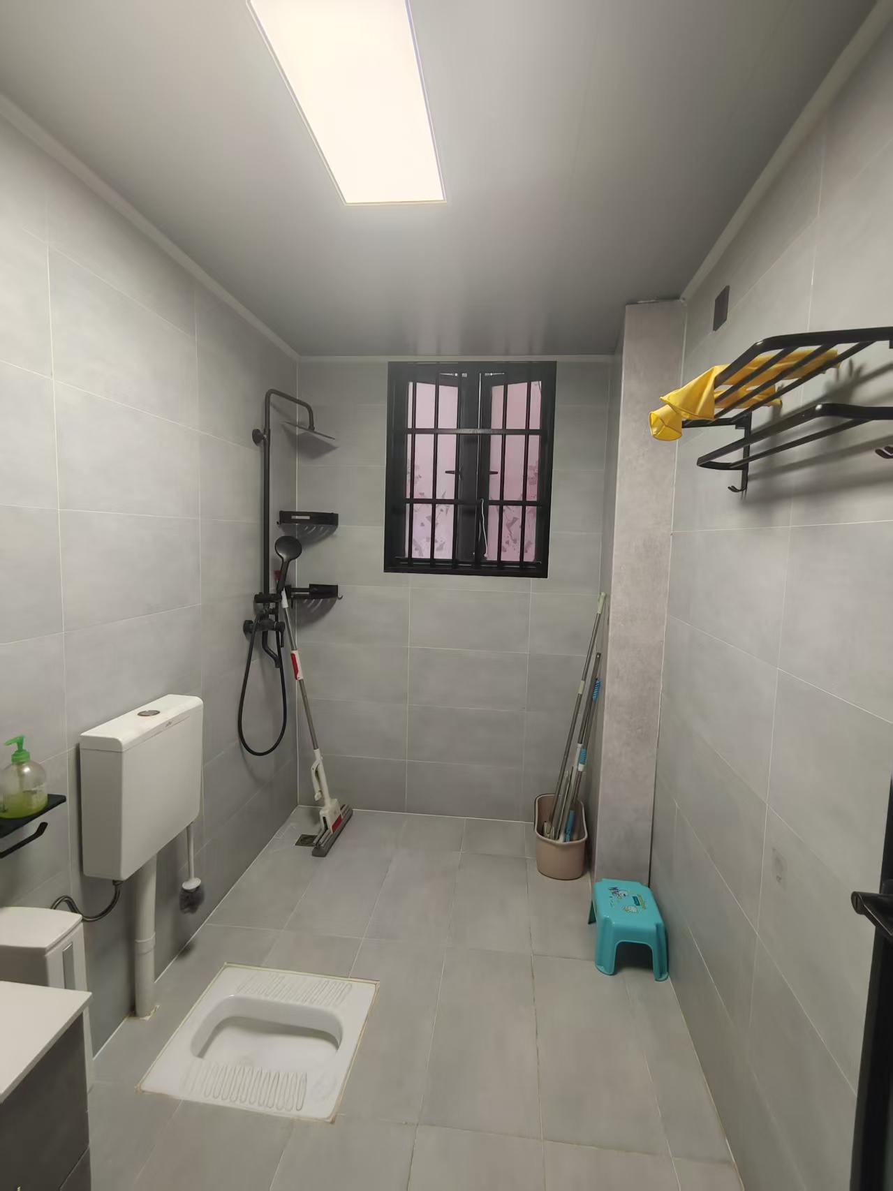 滨涯小区一期（滨涯村一区）  3室2厅2卫    3000.0元/月室内图