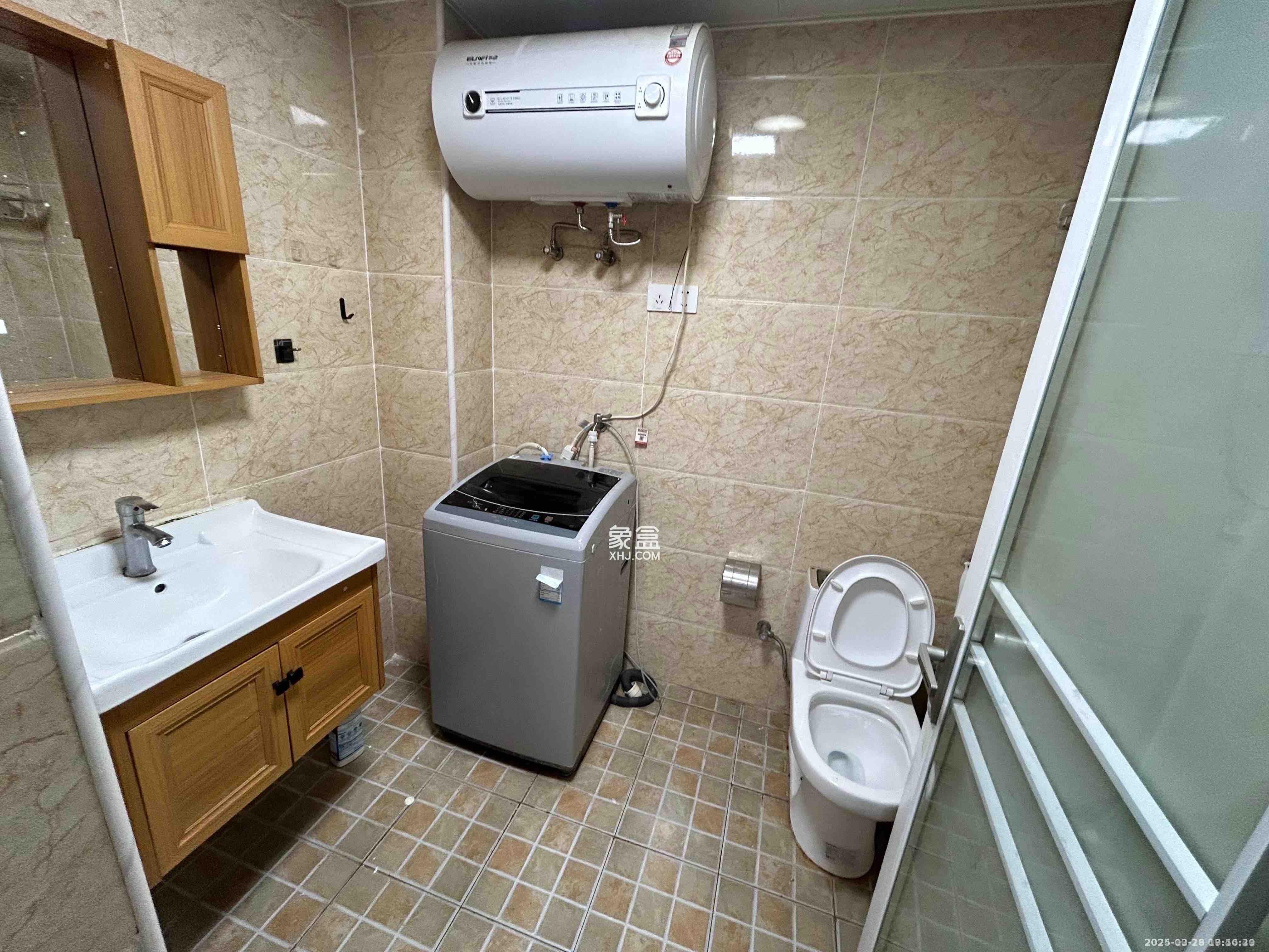 剑桥名门 2室1厅1卫 1800.0元/月 剑桥名门 2室1厅1卫 1800.0元/月室内图