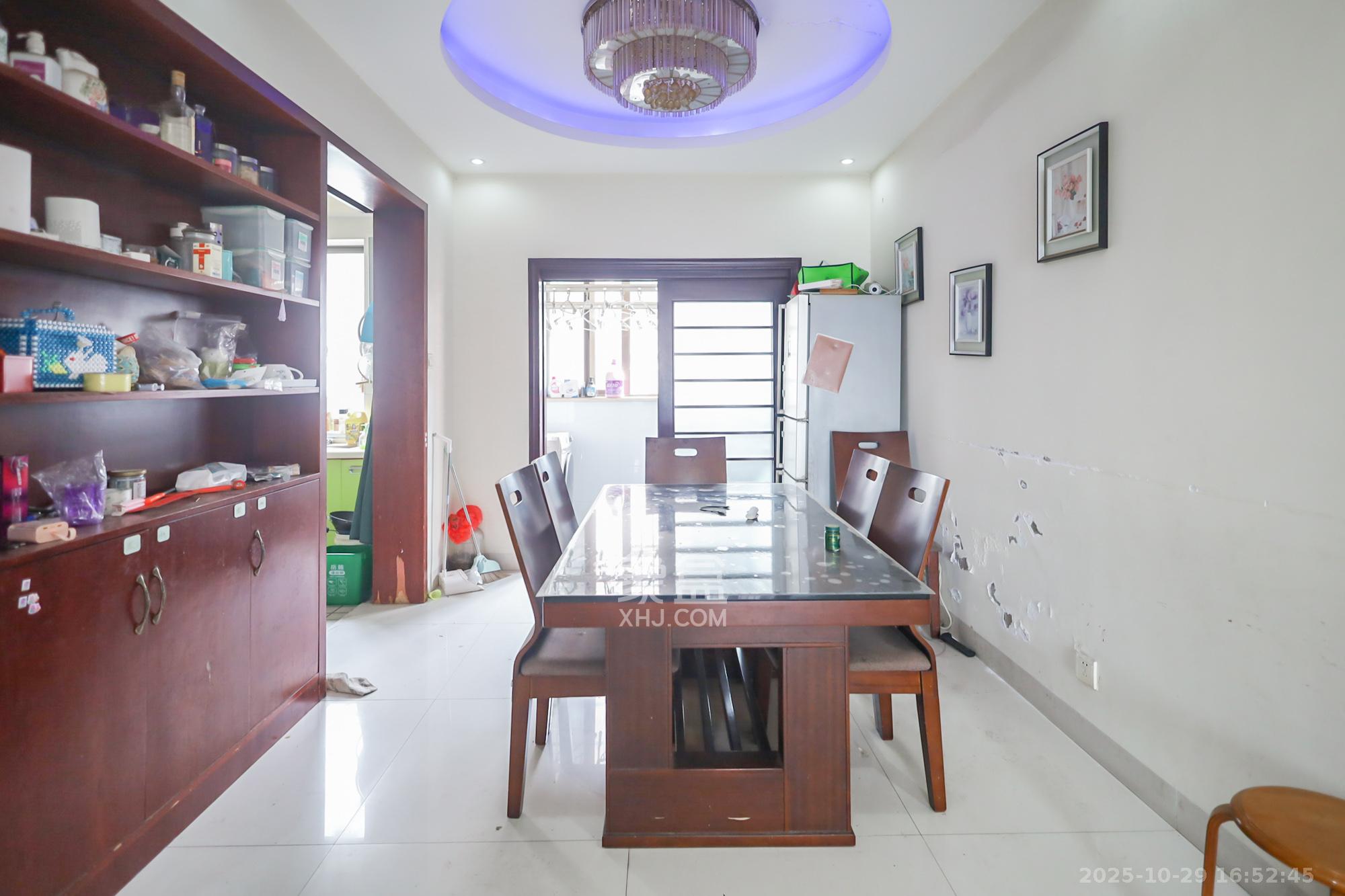 西岸润泽府  5室2厅2卫    168.0万 西岸润泽府  5室2厅2卫    168.0万其他