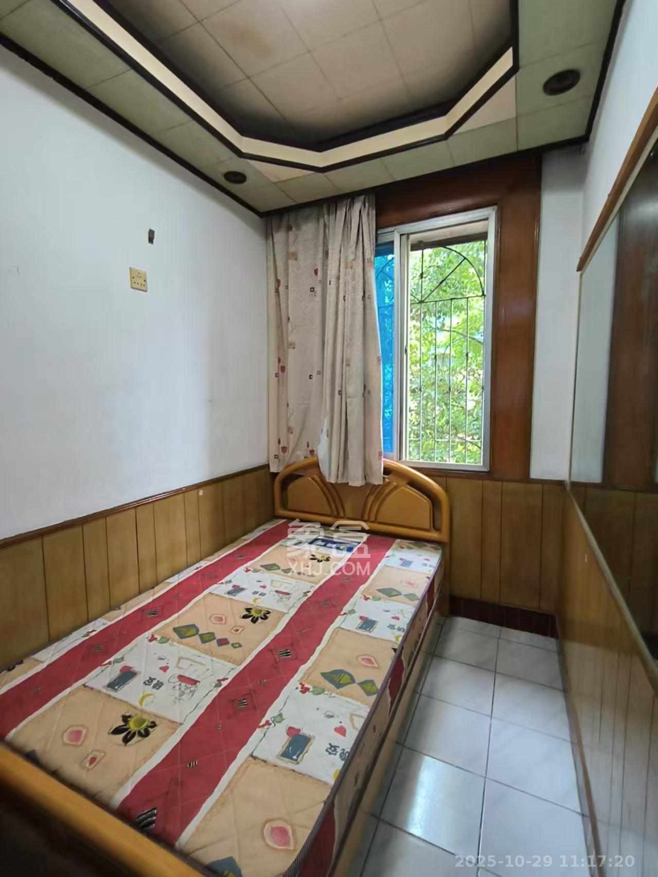 向韶村  2室1厅1卫    1600.0元/月室内图