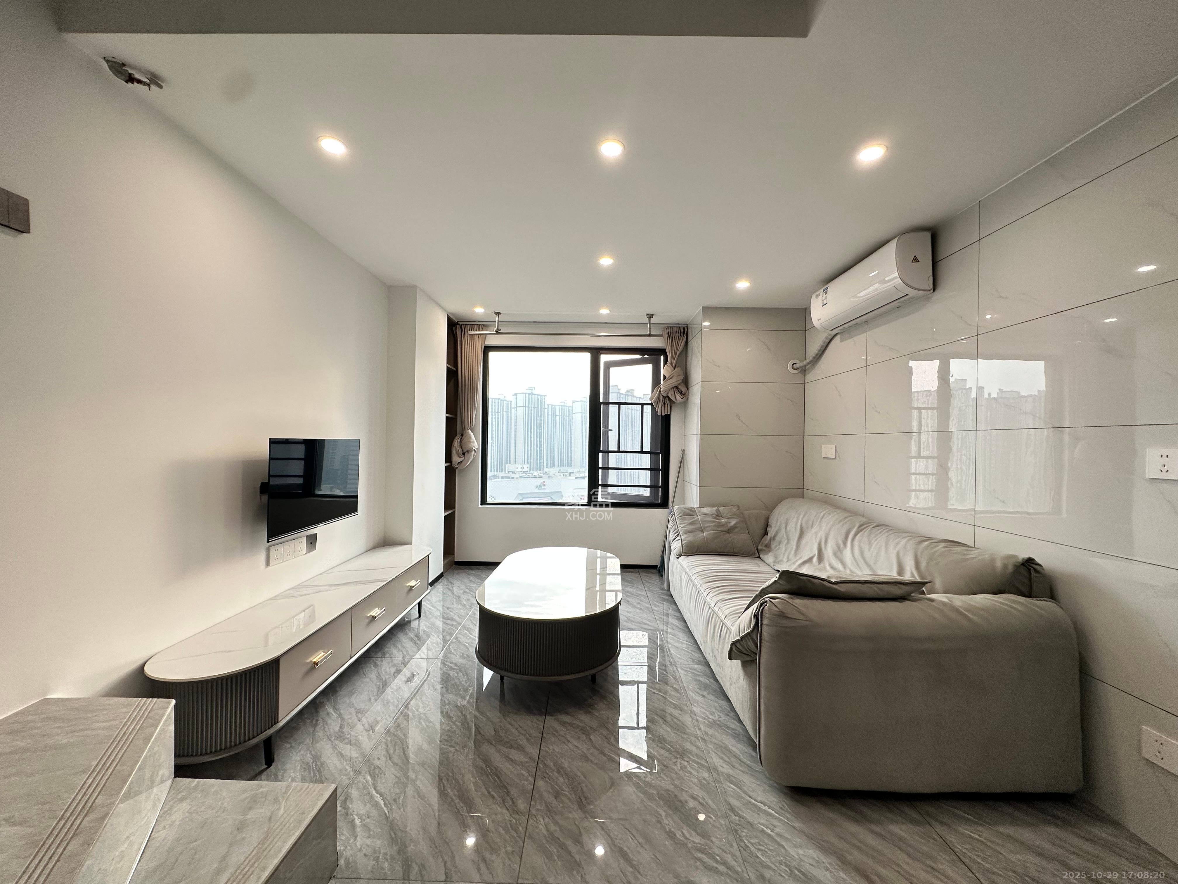 越秀湘江星汇城一期 1室1厅1卫 1680.0元/月 越秀湘江星汇城一期 1室1厅1卫 1680.0元/月室内图