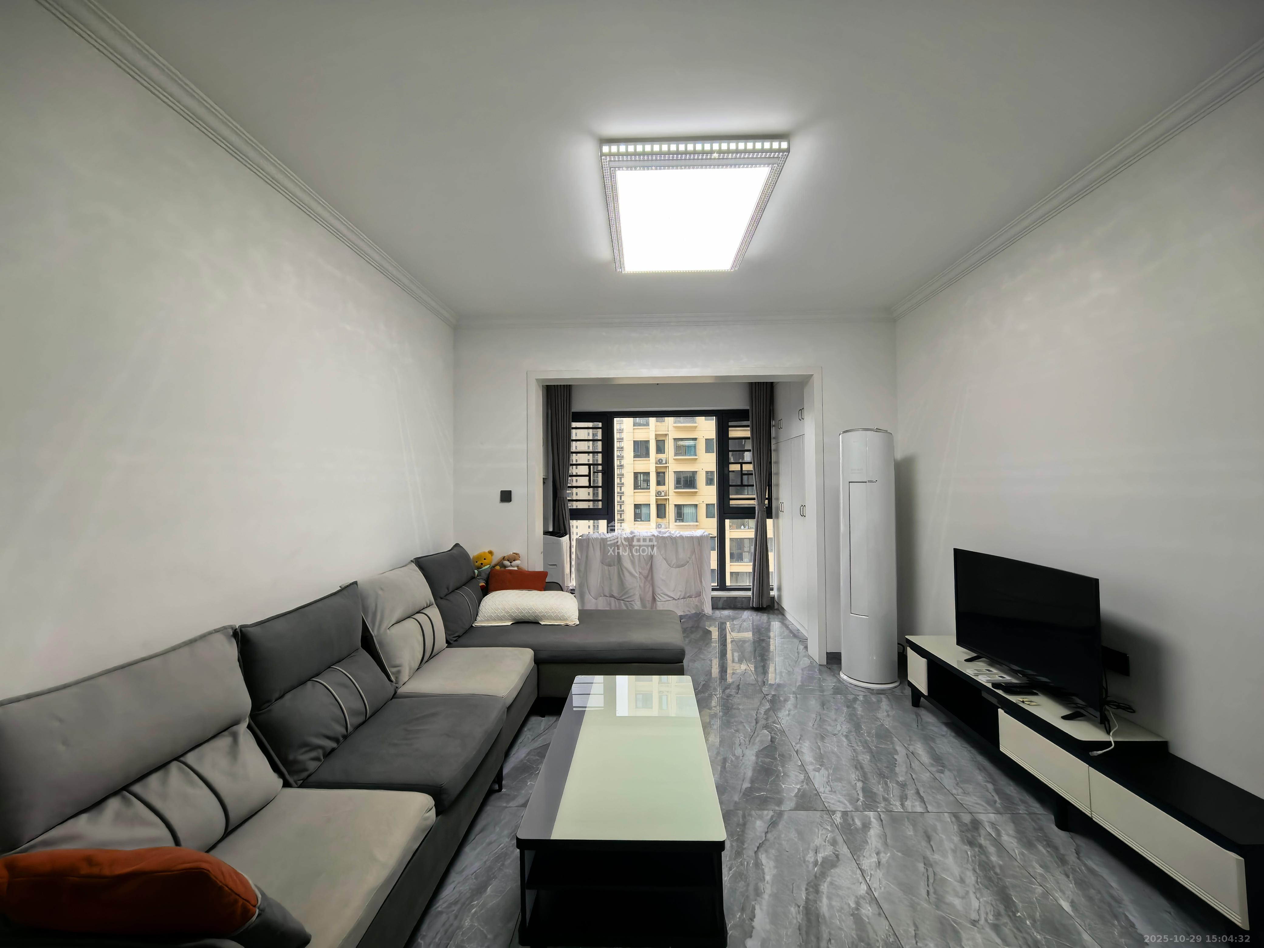 君合天玺  3室1厅2卫    3500.0元/月