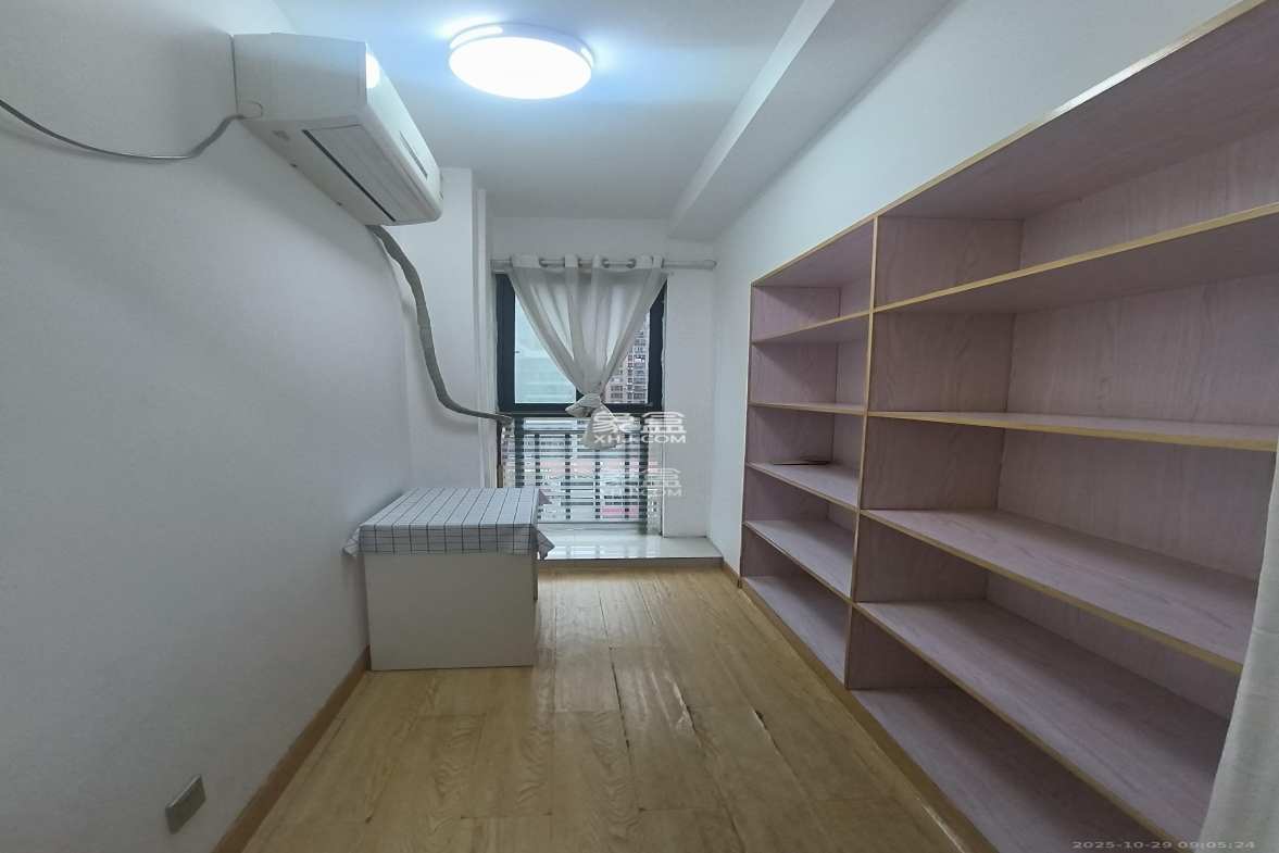 阳光锦城 1室1厅1卫 1700.0元/月 阳光锦城 1室1厅1卫 1700.0元/月室内图