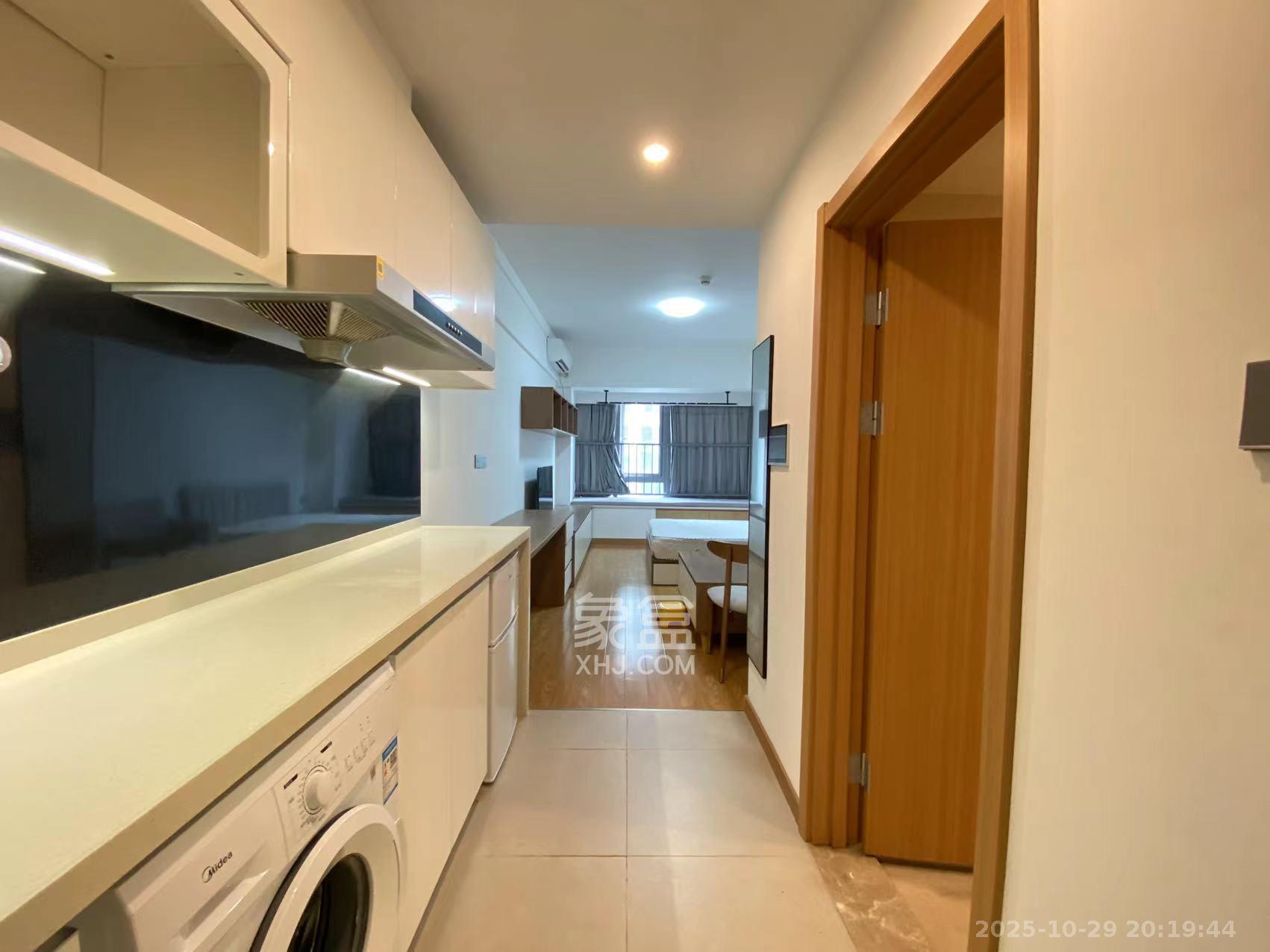 阳光城檀悦  1室1厅1卫    2500.0元/月 阳光城檀悦  1室1厅1卫    2500.0元/月室内图