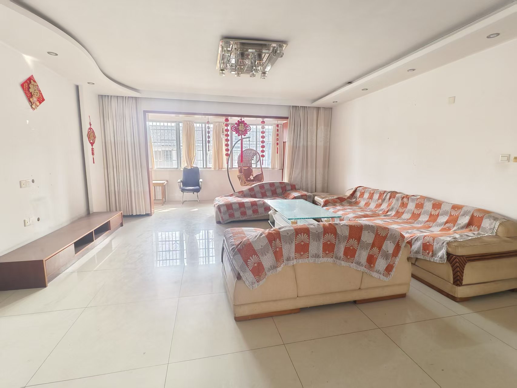 慧泽园（城院教师新村）  4室2厅2卫    58.8万