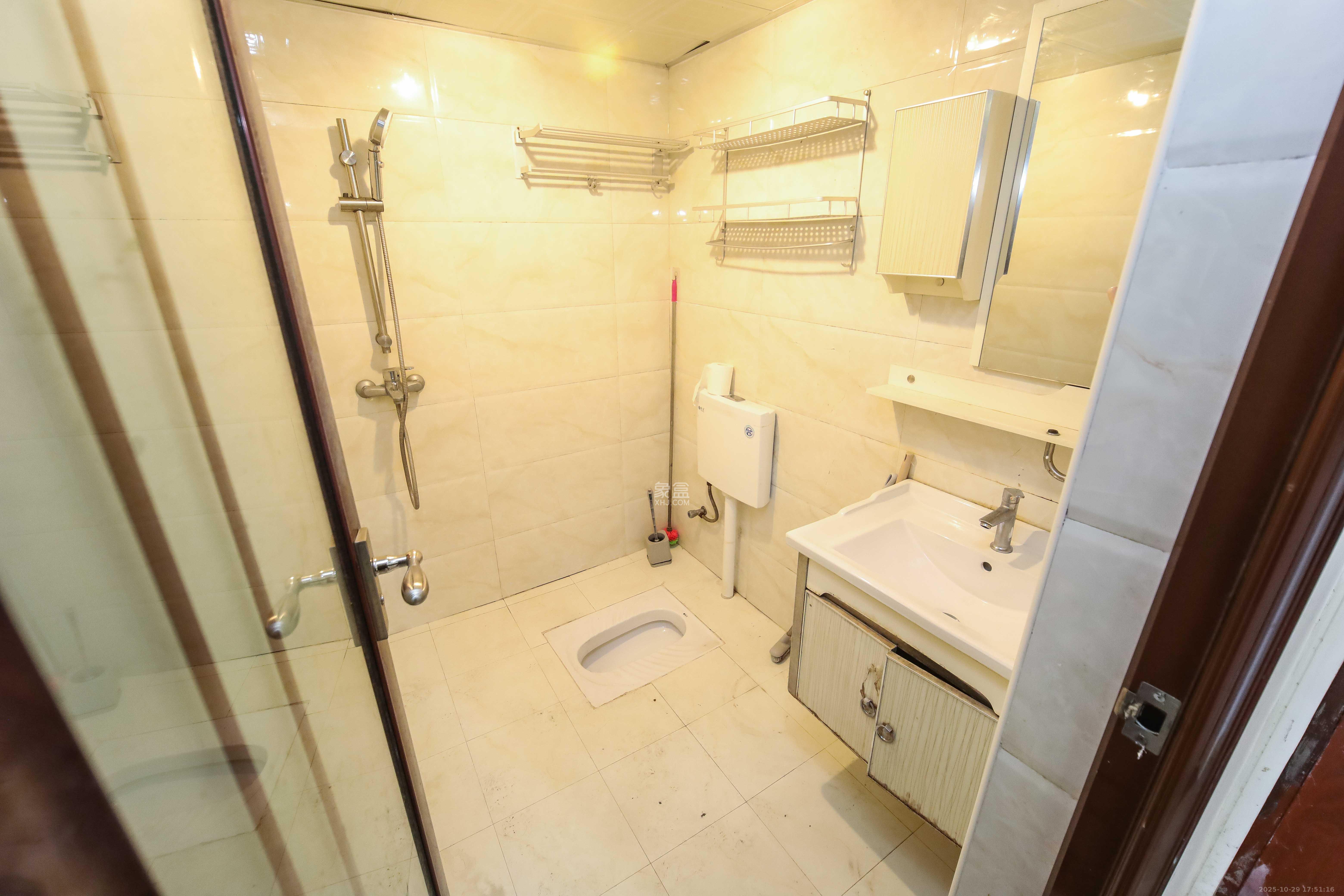 先锋东外滩  1室1厅1卫   28.80万 先锋东外滩  1室1厅1卫   28.80万卫生间