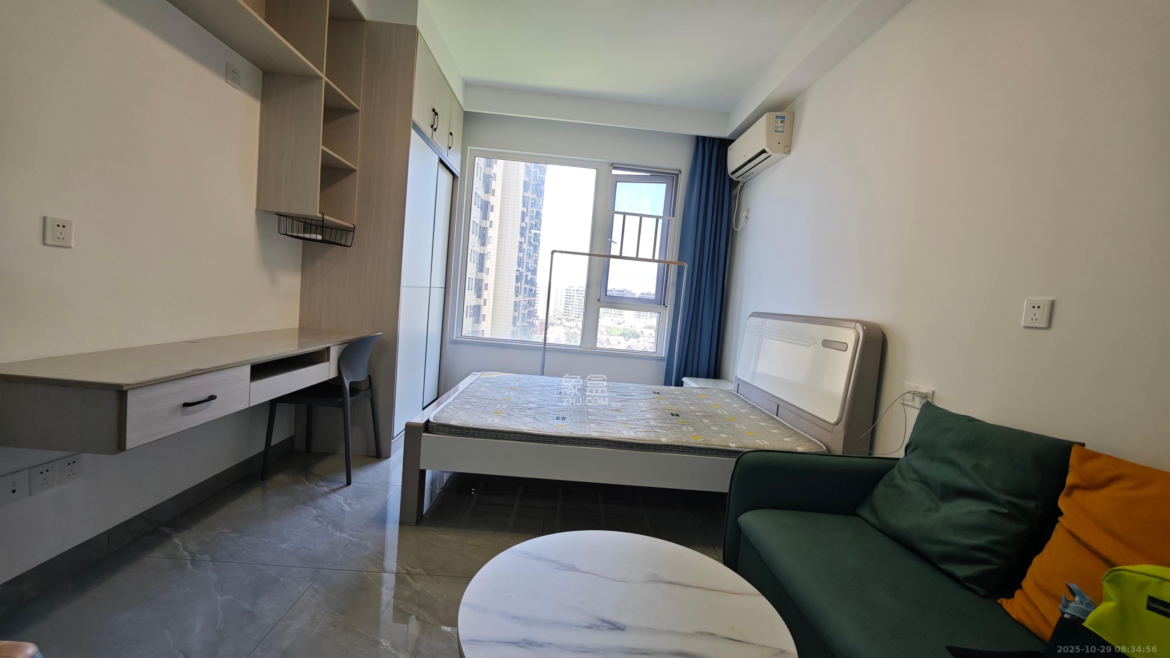 保利香槟国际 1室1厅1卫 1400.0元/月 保利香槟国际 1室1厅1卫 1400.0元/月室内图