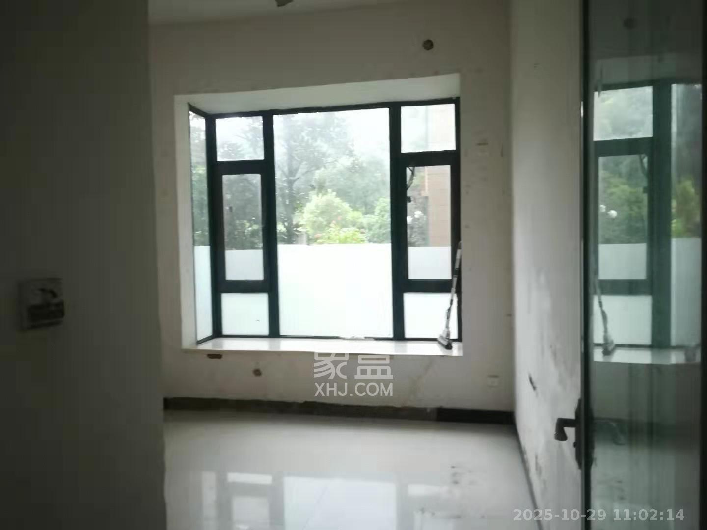 恒大城  3室2厅2卫    2700.0元/月室内图