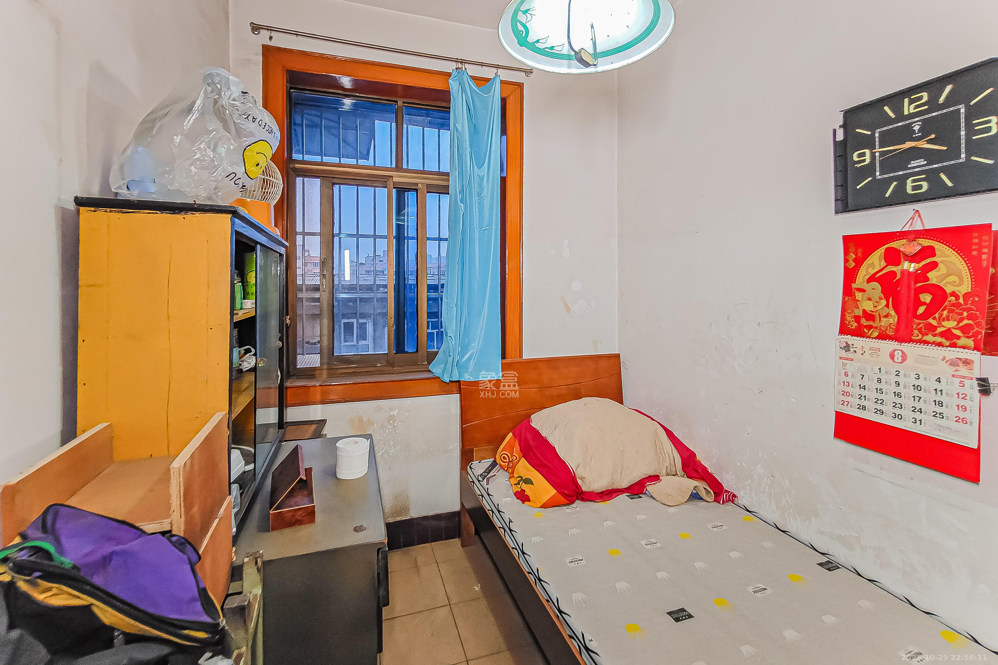 东瓜山一村  3室1厅1卫    28.0万 东瓜山一村  3室1厅1卫    28.0万卧室