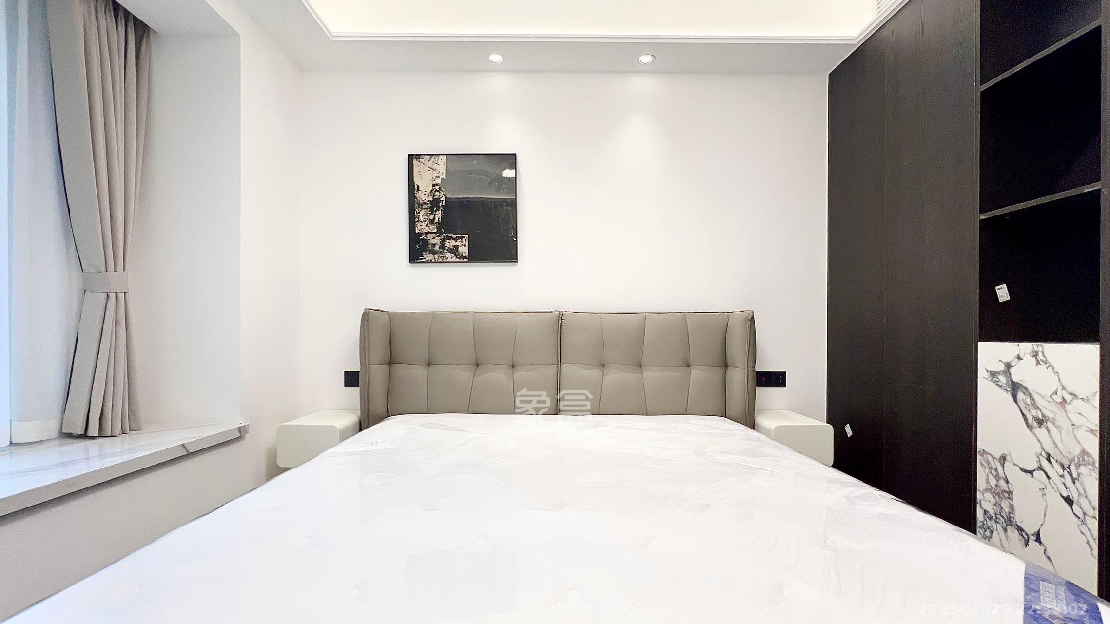 德奥上河城章  3室2厅1卫    4500.0元/月 德奥上河城章  3室2厅1卫    4500.0元/月室内图