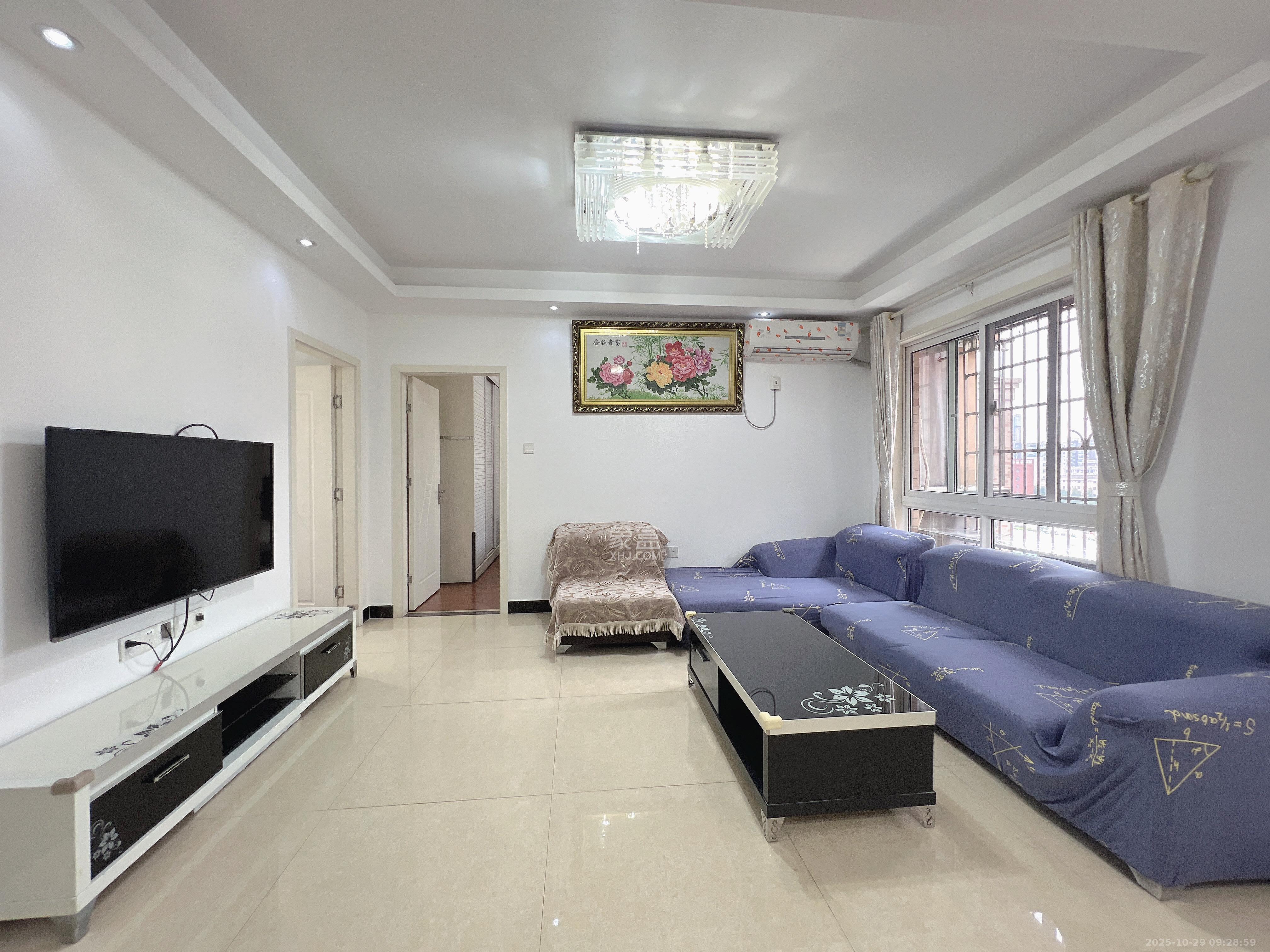 山水湾  3室2厅1卫    1900.0元/月 山水湾  3室2厅1卫    1900.0元/月